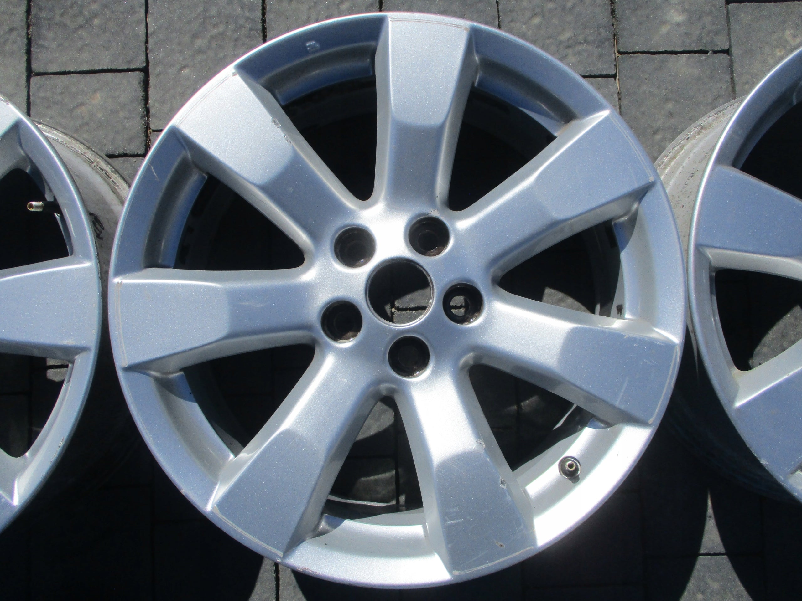 Alu Felge Mitsubishi Nimbus Aluminum rim 18 Zoll 7.0J 5x114.3 38ET