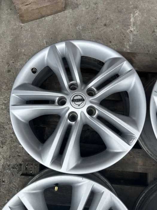 Alu Felge Nissan Qashqai Aluminum rim 17 Zoll 6.5J 5x114.3