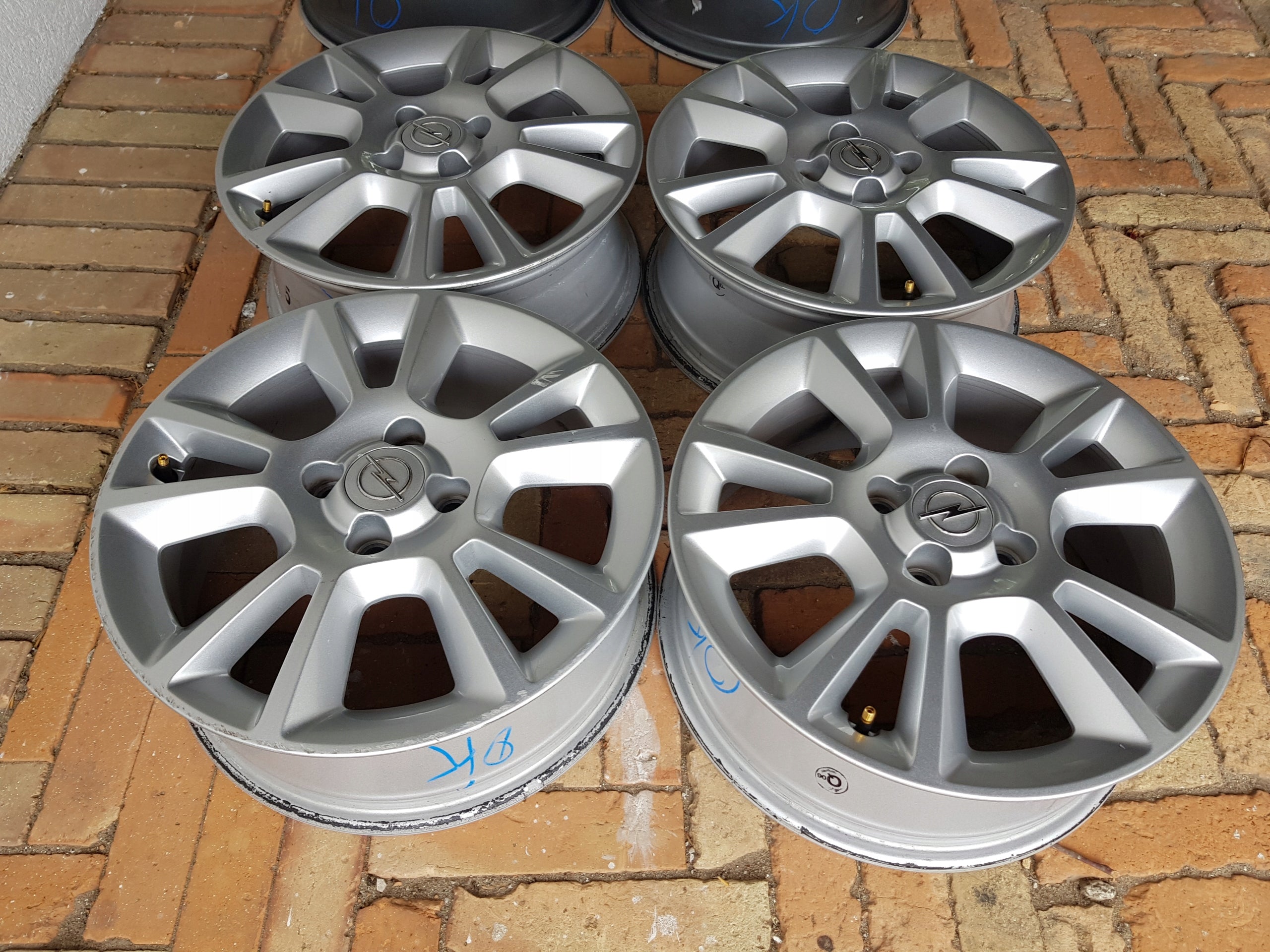 Alu Felge Opel Tigra Corsa Adam Meriva Aluminum rim 16 Zoll 6.0J 4x100 44ET