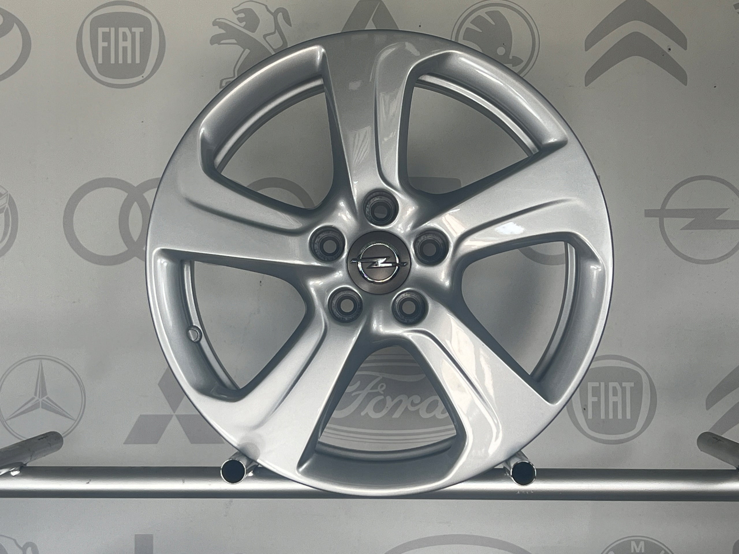 Alu Felge Opel Vectra Astra Zafira 17 Zoll 7.0J 5x110 44ET 13432582