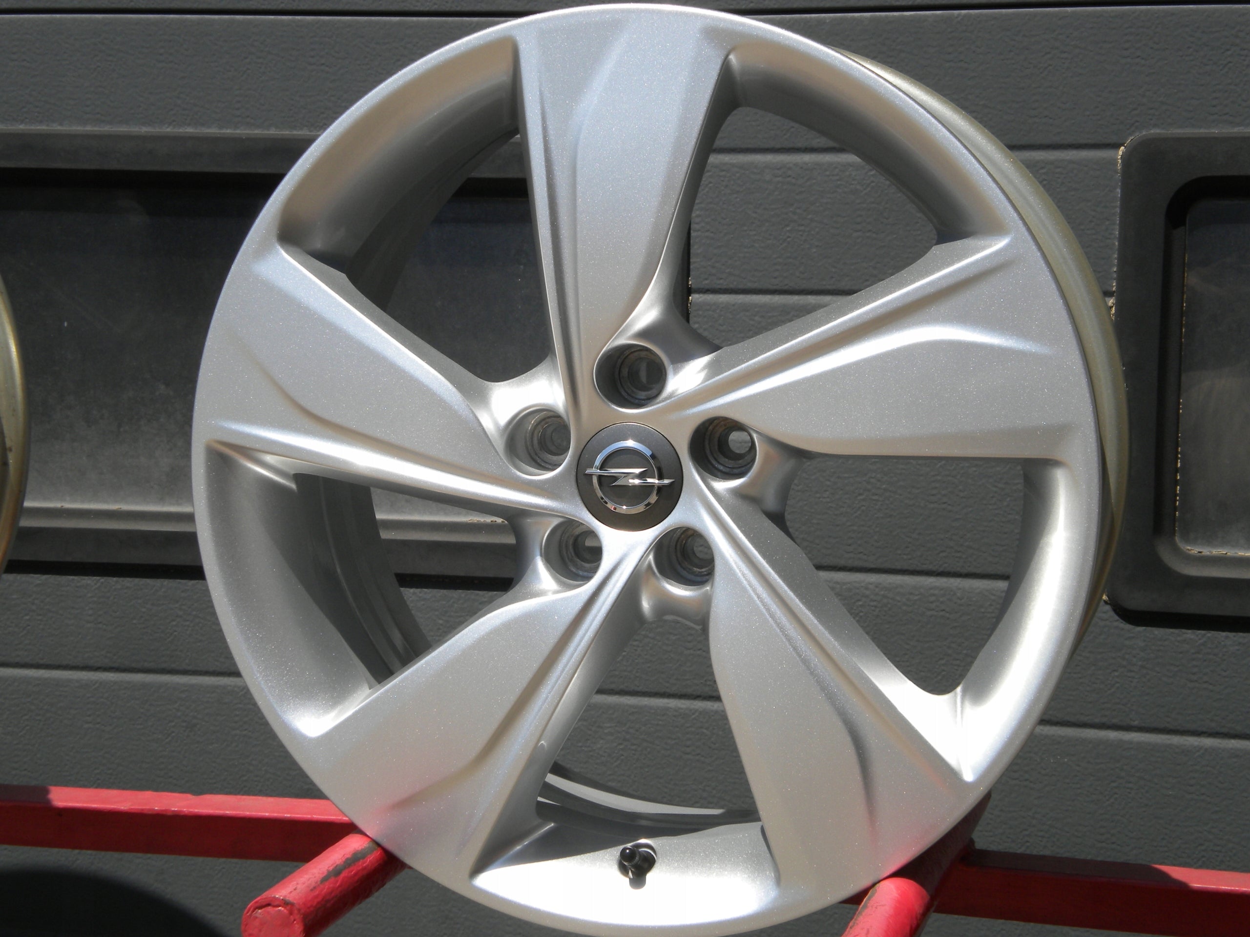 Alu Felge Opel Grandland Aluminum rim 18 Zoll 7.5J 5x108 49ET YP00064380