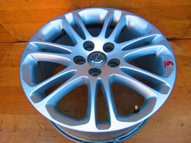 1x Alu Felge Opel Insignia Aluminum rim 18 Zoll 8.0J 5x120 42ET 13239885