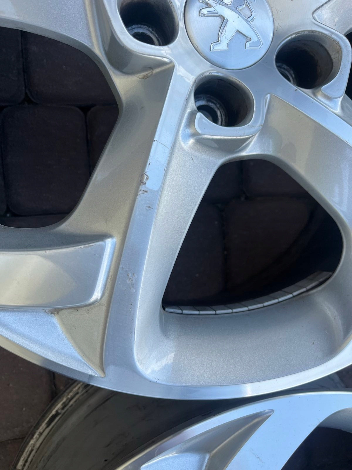 Alu Felge Peugeot 508 108 308 Aluminum rim 17 Zoll 7.0J 5x108