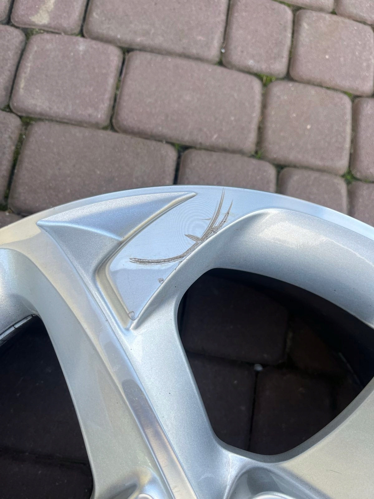 Alu Felge Peugeot 508 108 308 Aluminum rim 17 Zoll 7.0J 5x108