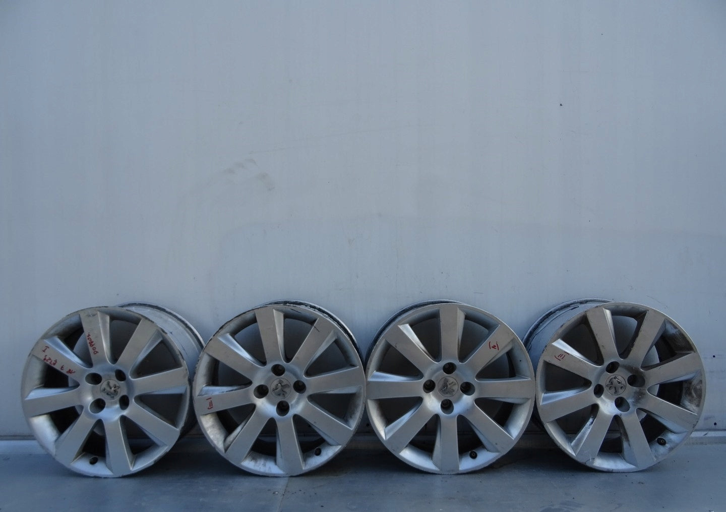 Alu Felge Peugeot 3008 108 5008 Aluminum rim 18 Zoll 7.0J 4x108