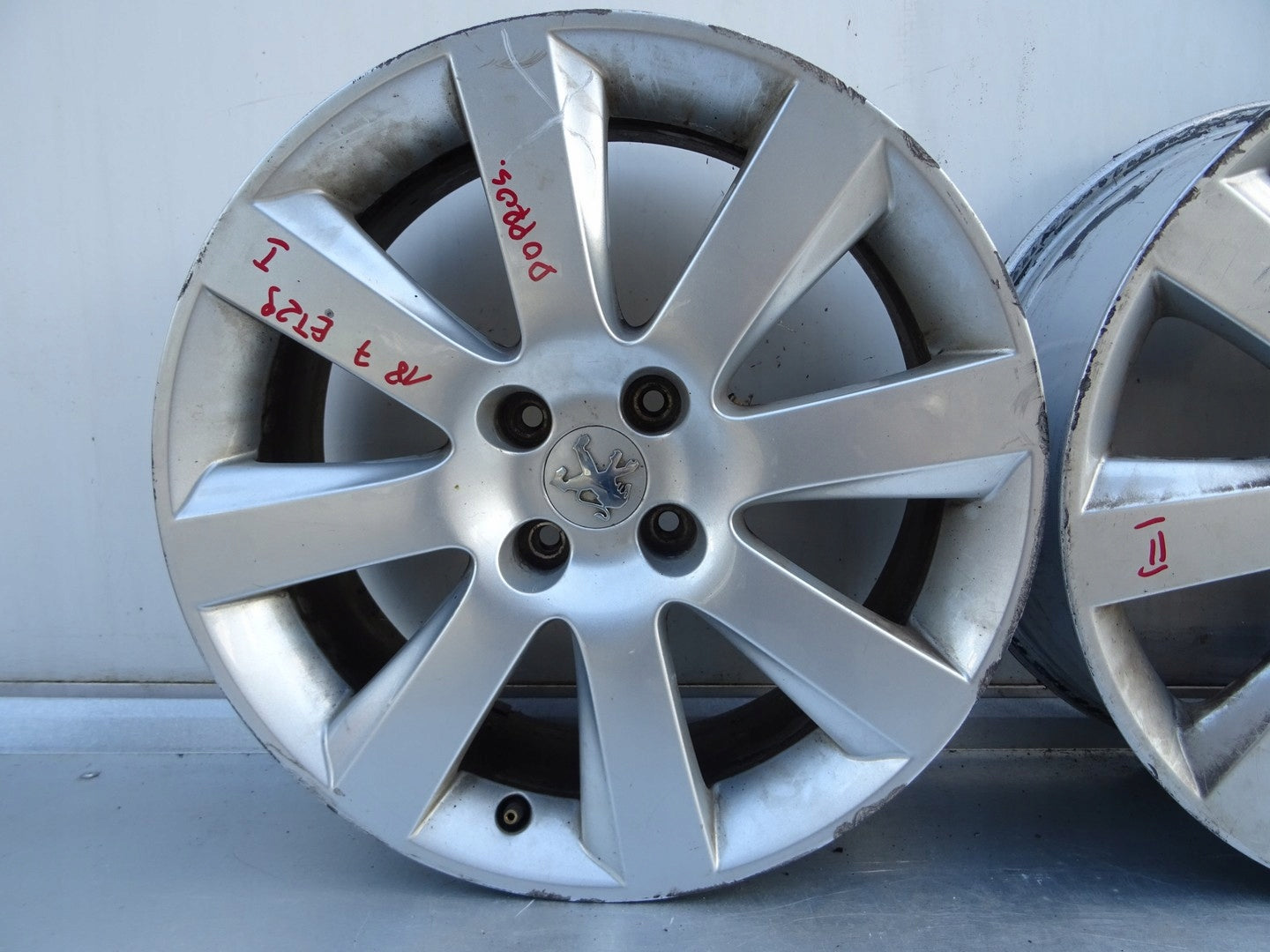 Alu Felge Peugeot 3008 108 5008 Aluminum rim 18 Zoll 7.0J 4x108