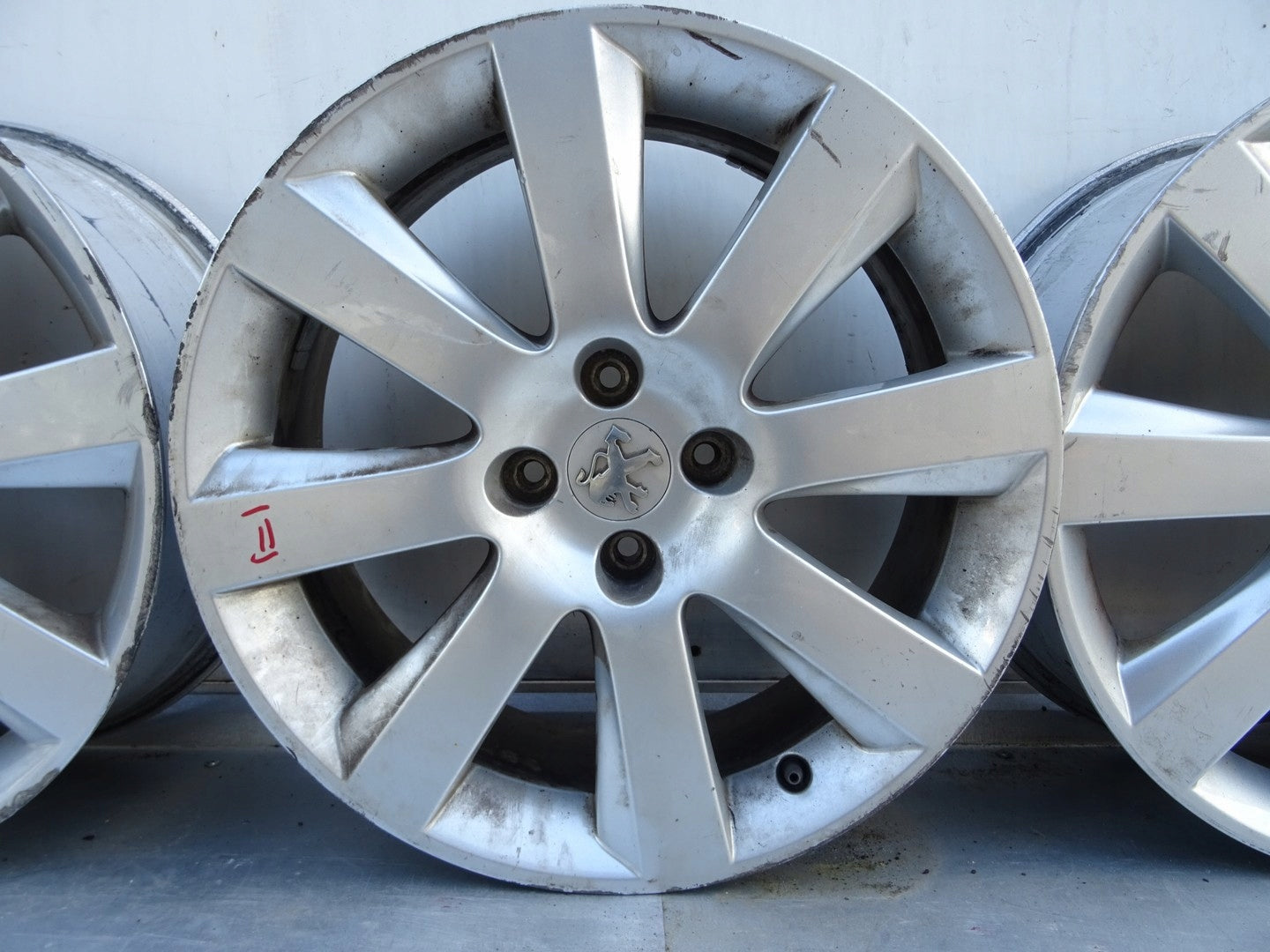 Alu Felge Peugeot 3008 108 5008 Aluminum rim 18 Zoll 7.0J 4x108