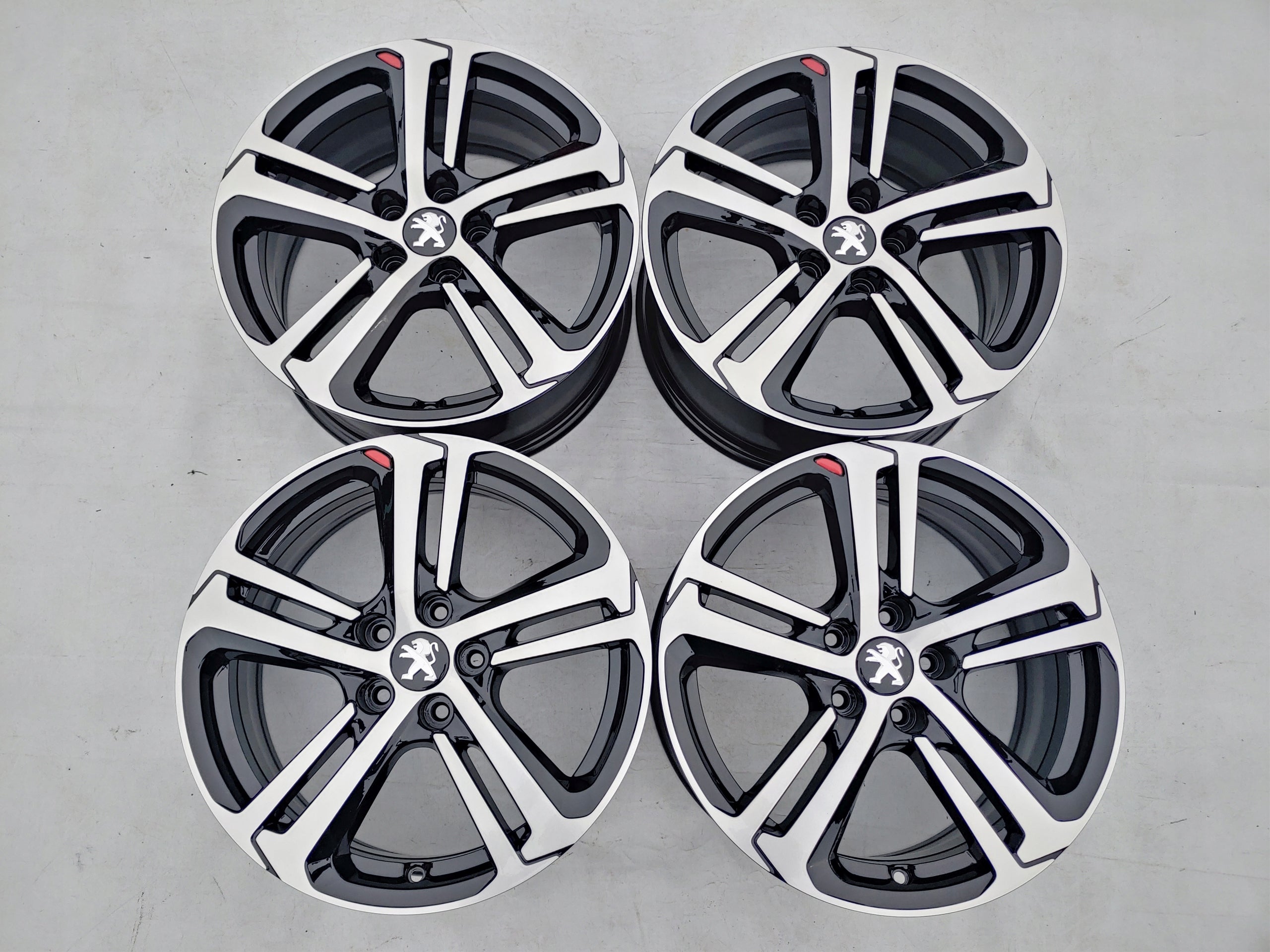 Alu Felge Peugeot 508 3008 Rifter 108 Expert 308 17 Zoll 7.5J 5x108 44ET