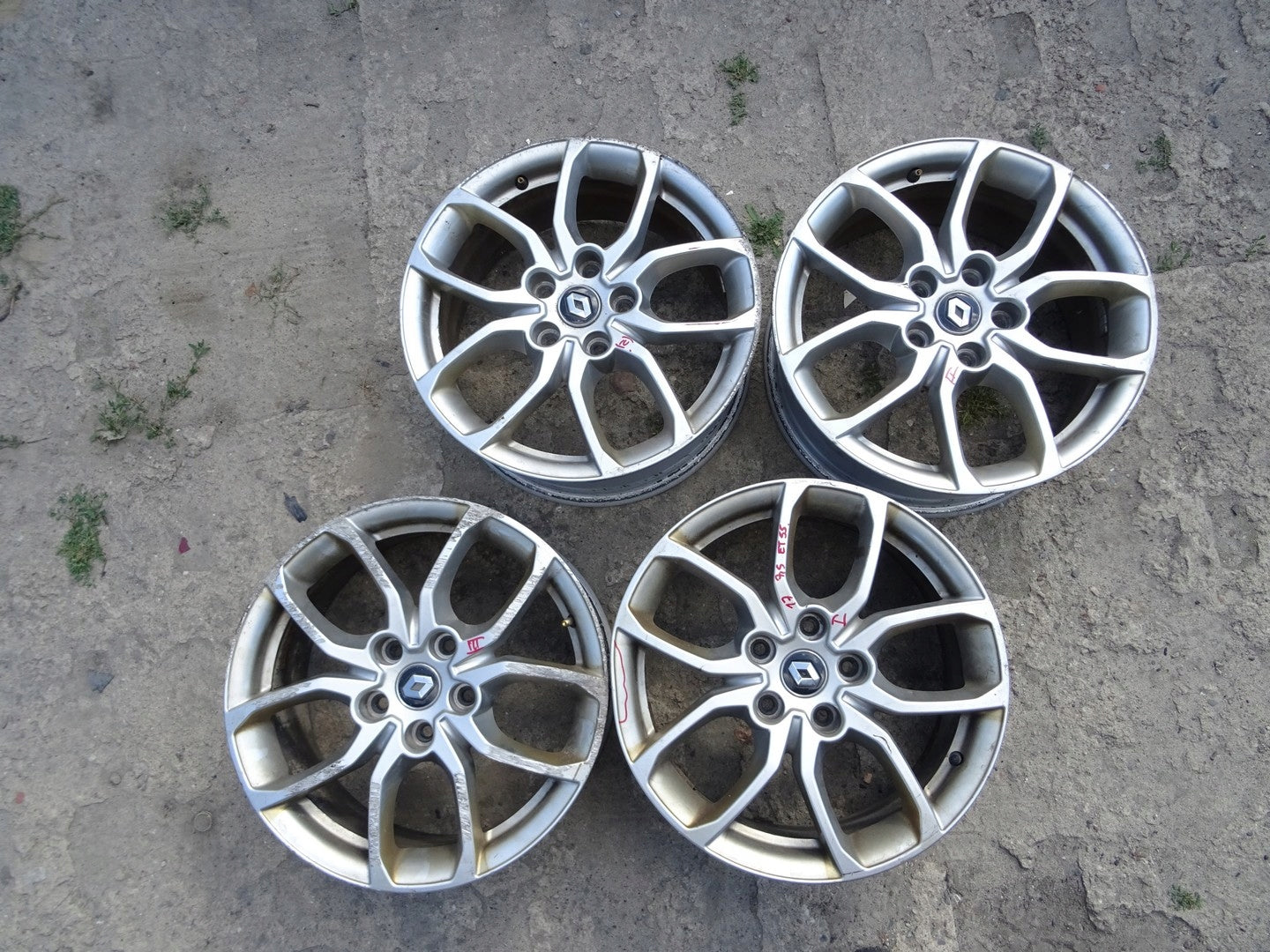 Alu Felge Renault IV Clio Aluminum rim 17 Zoll 7.5J 4x100