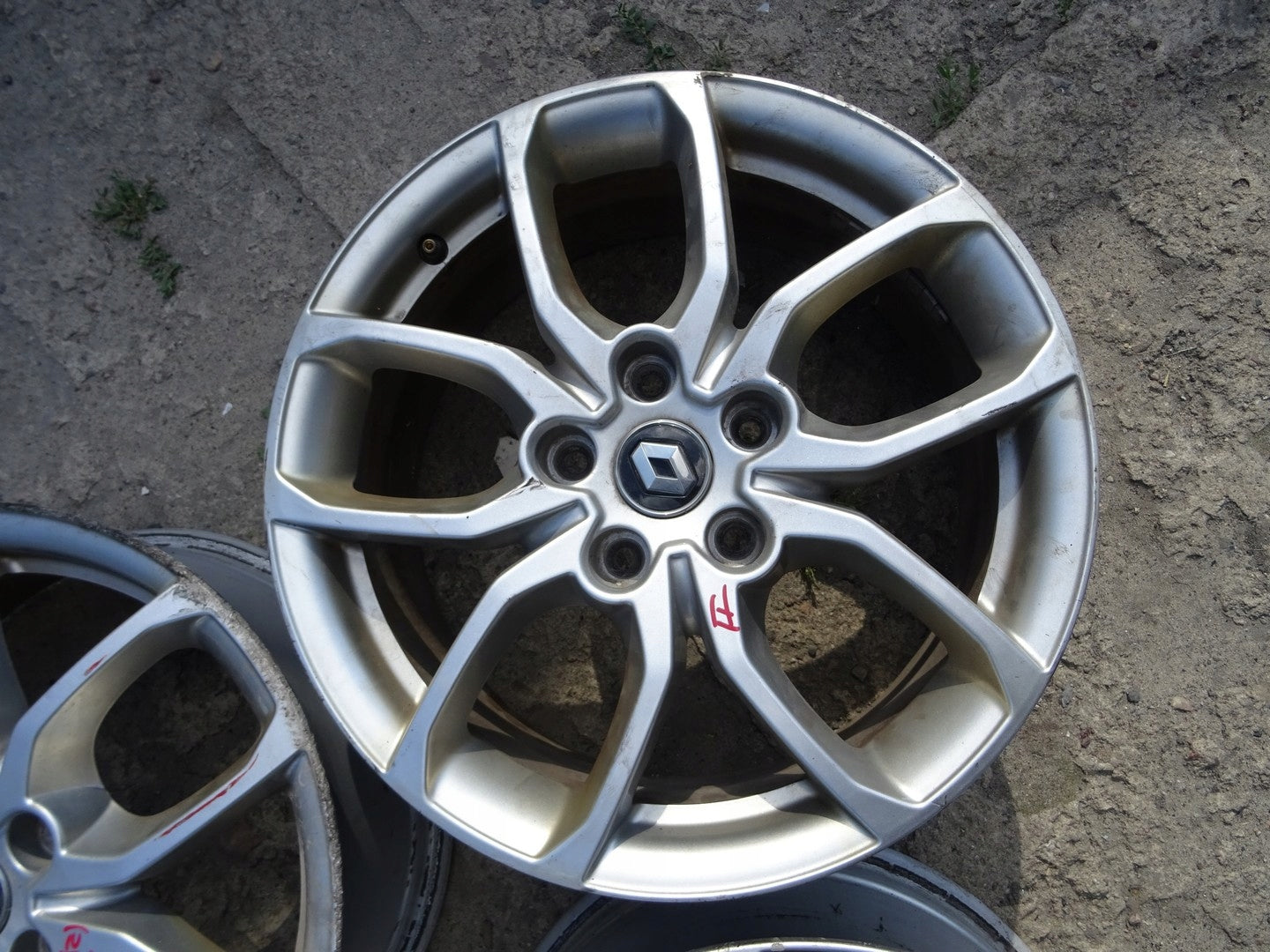 Alu Felge Renault IV Clio Aluminum rim 17 Zoll 7.5J 4x100