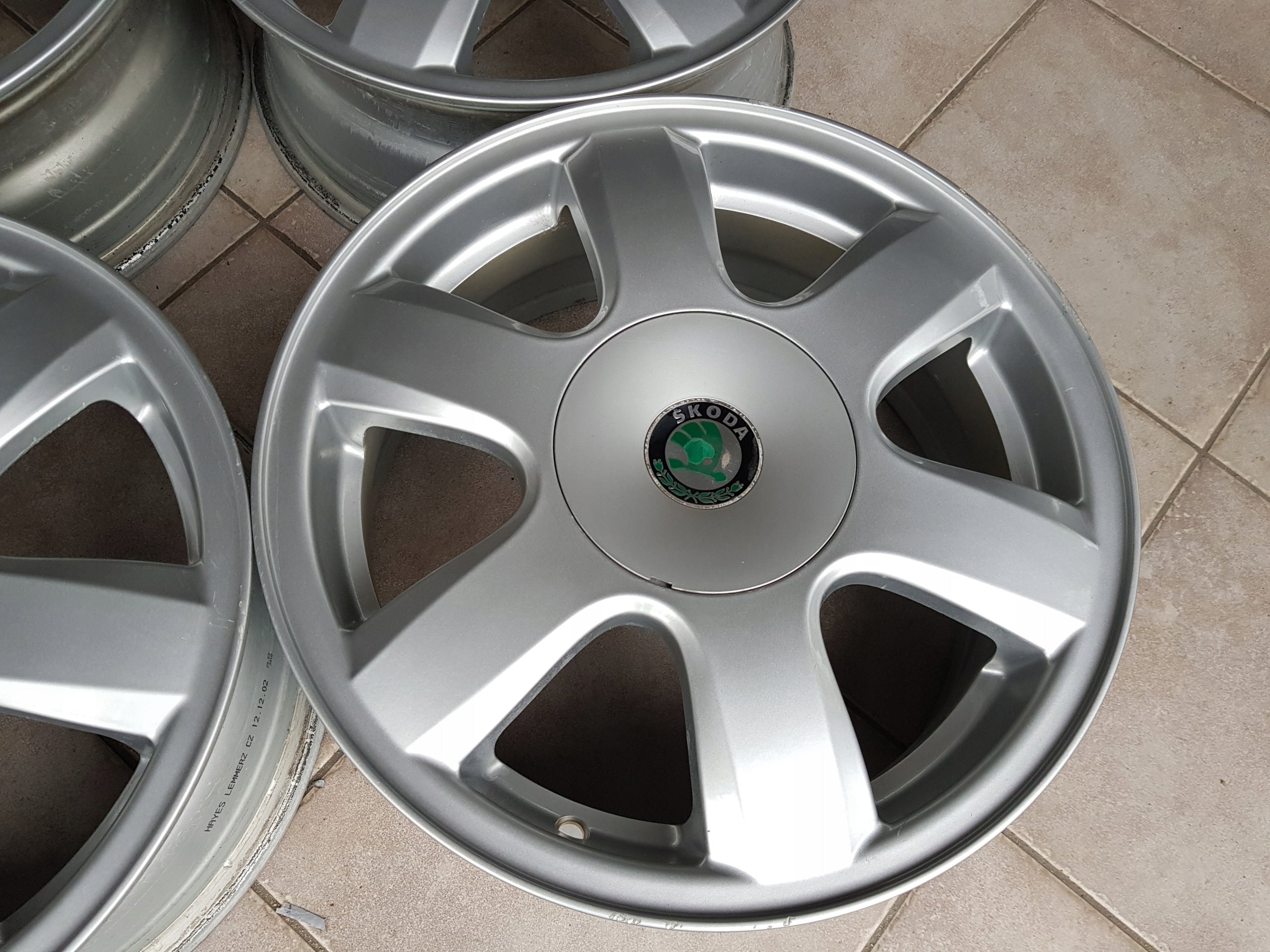 Alu Felge Skoda Octavia Fabia Aluminum rim 15 Zoll 6.0J 5x100 43ET 6Y0601025A