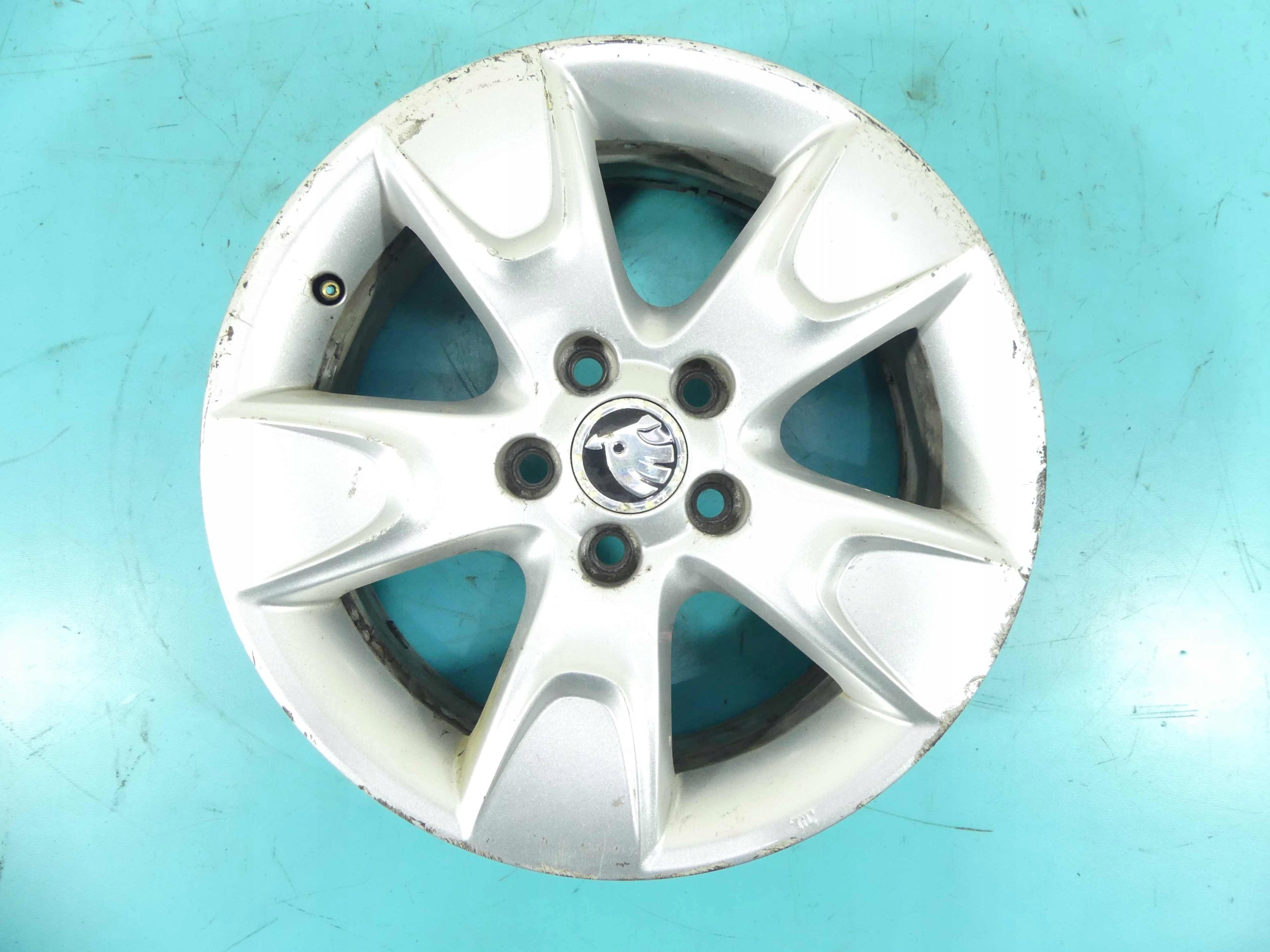 Alu Felge Skoda Roomster Aluminum rim 15 Zoll 6.0J 5x100 43ET