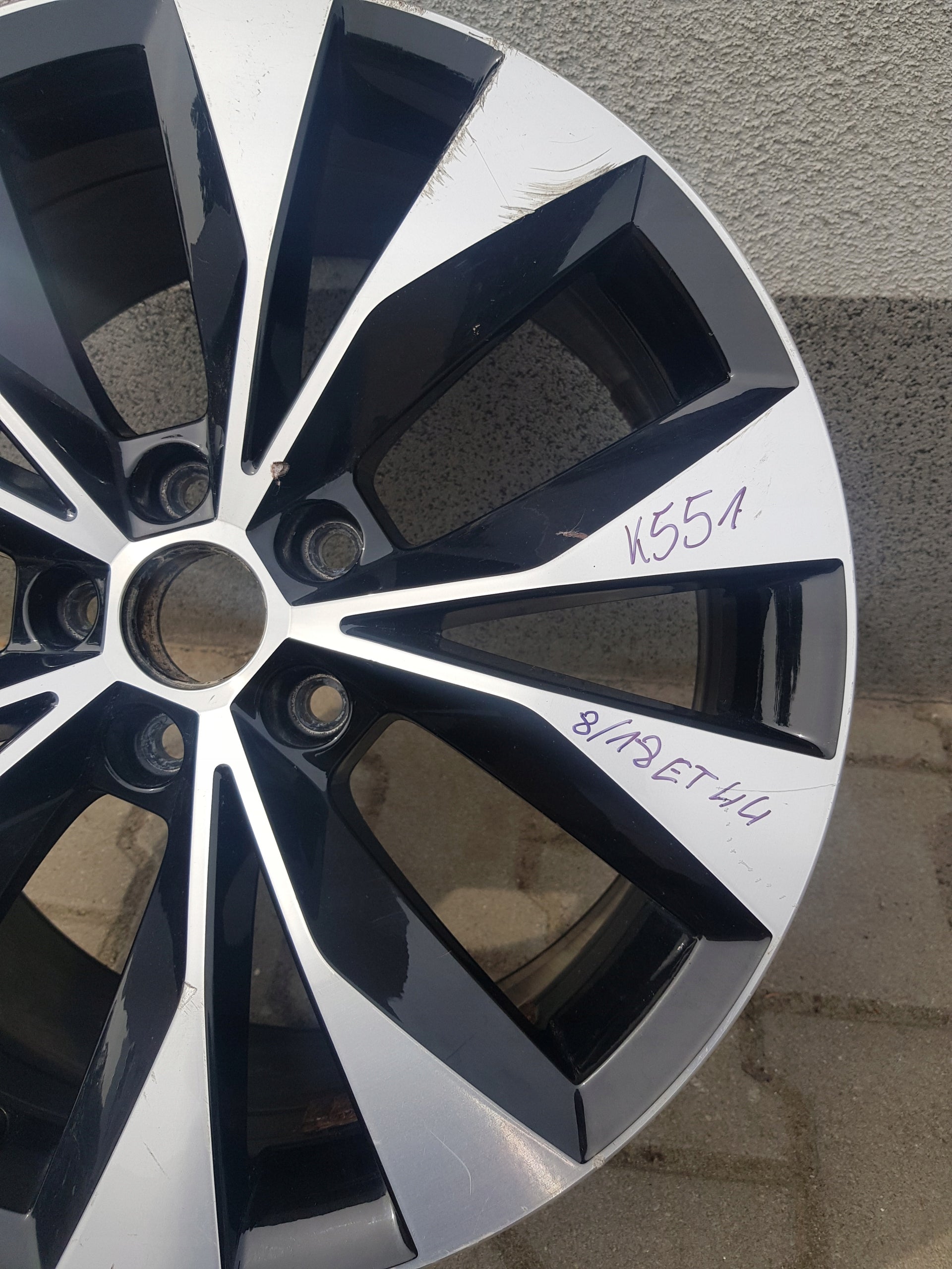 1x Alu Felge Skoda Forman Aluminum rim 18 Zoll 8.0J 5x112