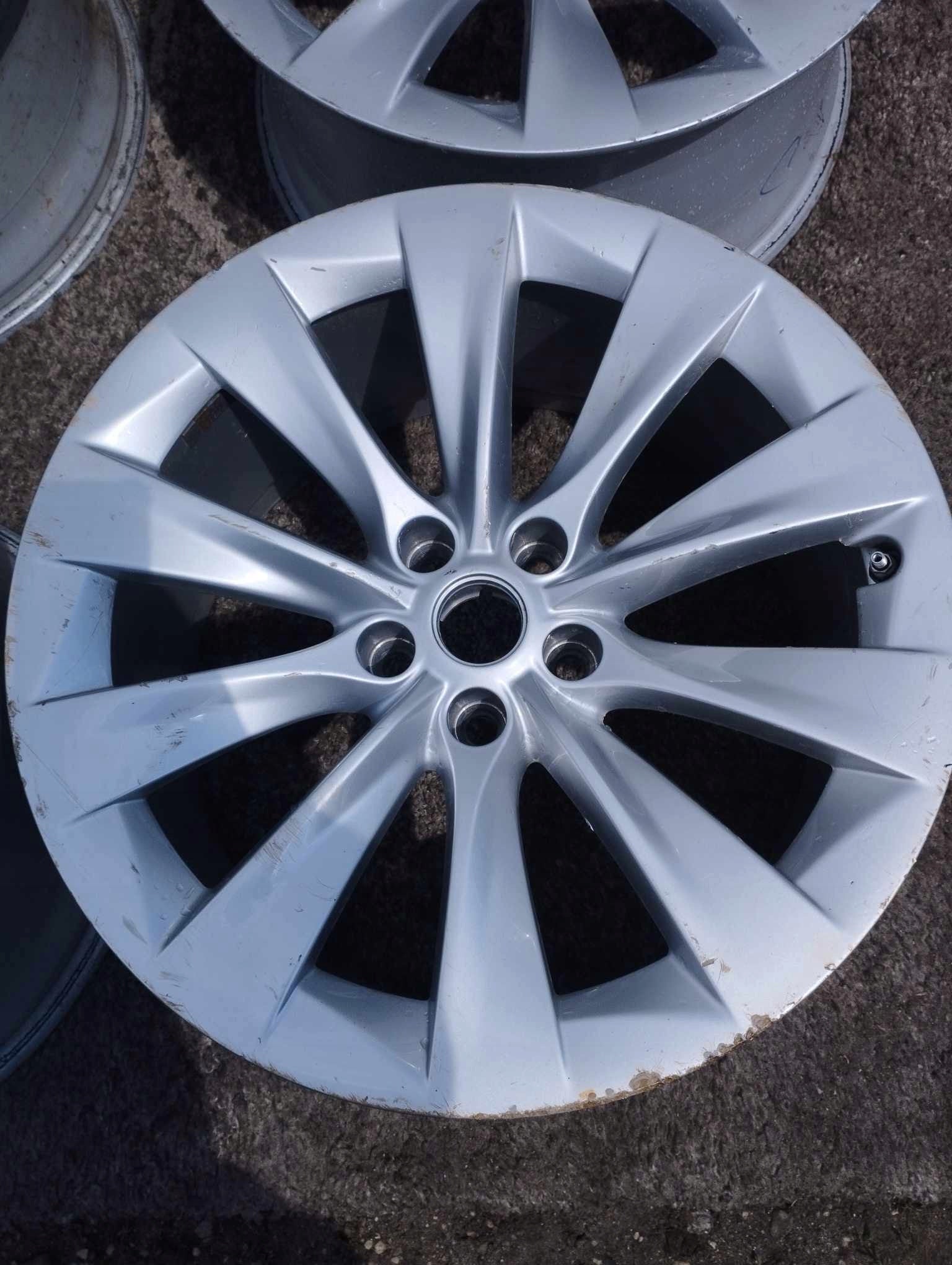 Alu Felge Tesla Roadster Aluminum rim 20 Zoll 9.0J 5x120