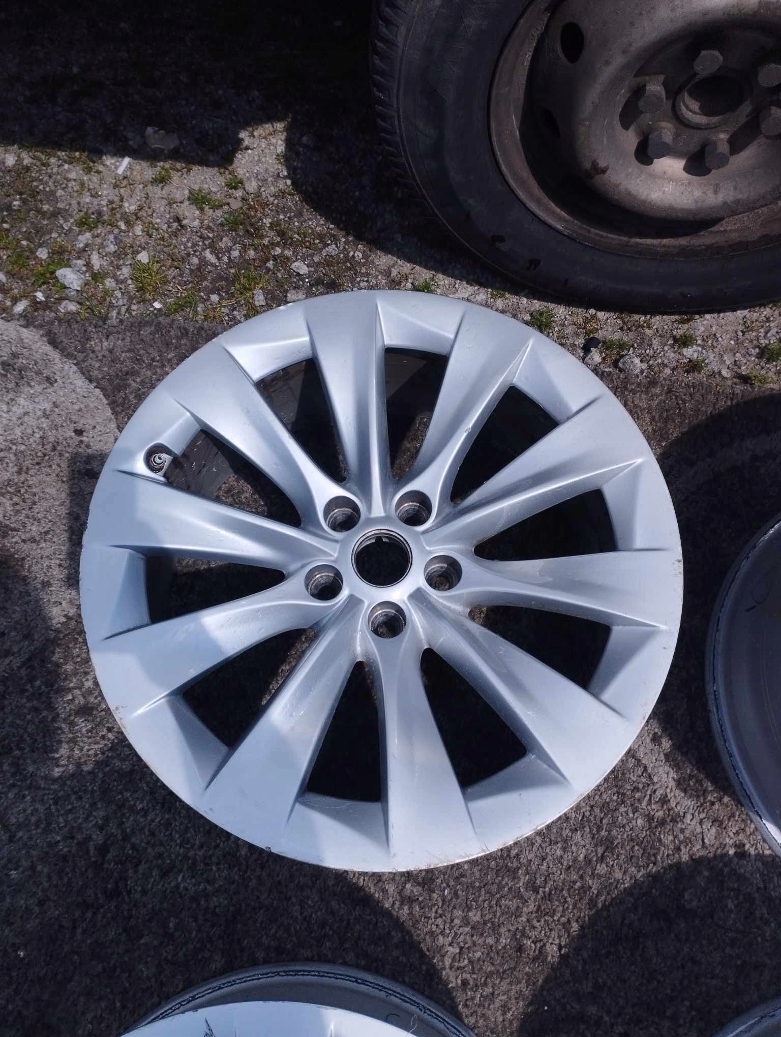 Alu Felge Tesla Roadster Aluminum rim 20 Zoll 9.0J 5x120