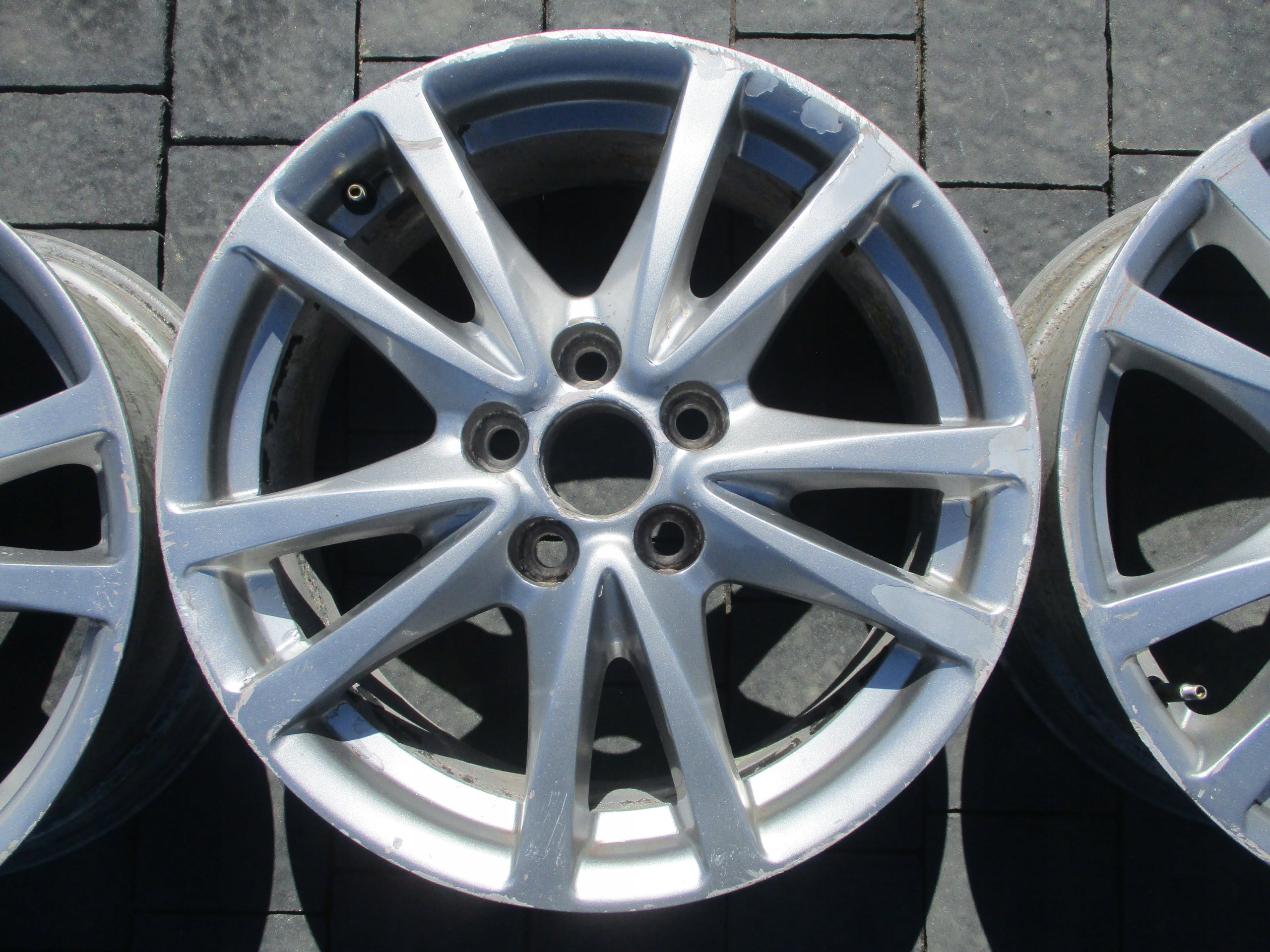 Alu Felge Toyota Coaster Aluminum rim 17 Zoll 7.0J 5x114.3 45ET