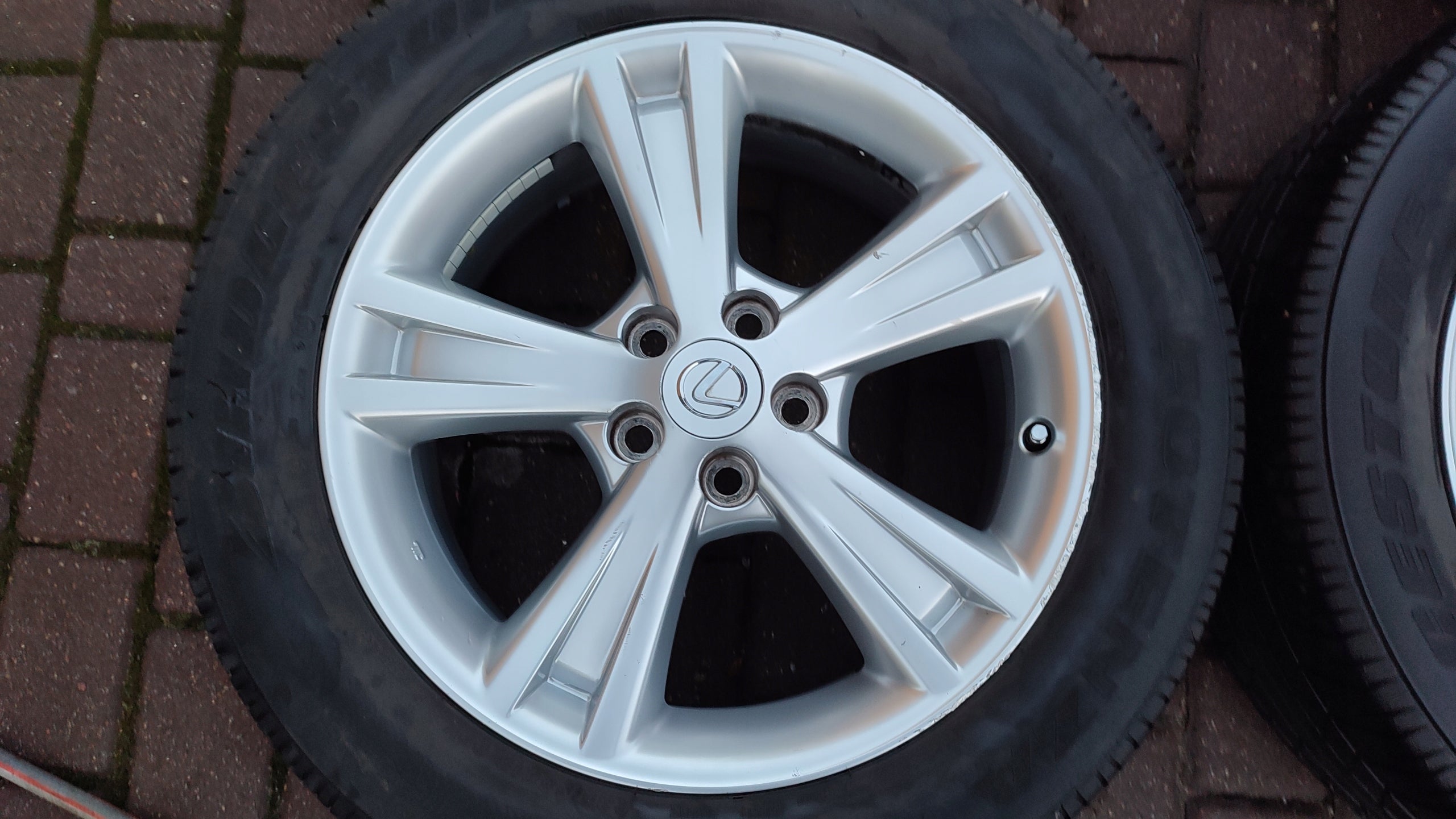 Alu Felge Toyota Yaris Verso Aluminum rim 18 Zoll 7.0J 5x114.3 35ET