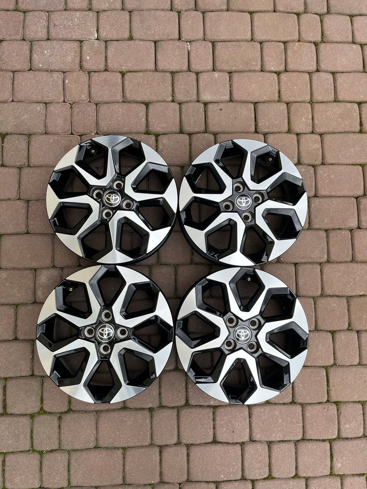 Alu Felge Toyota Yaris Aygo Aluminum rim 15 Zoll 4.5J 4x100