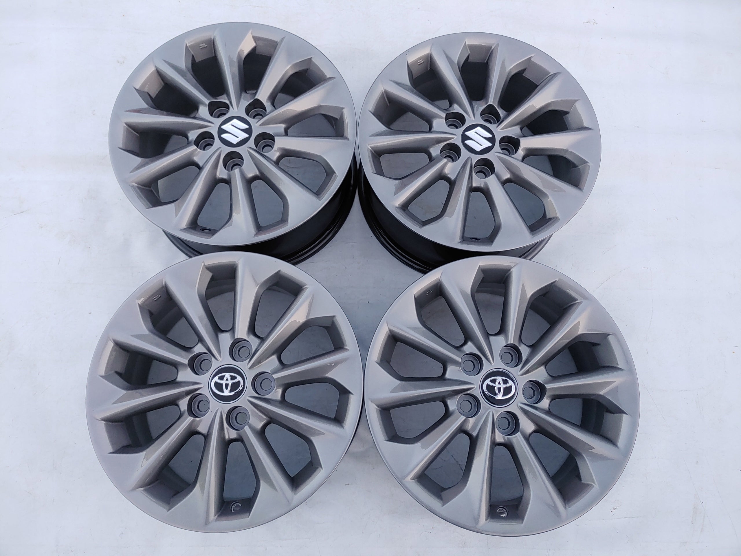  Alu Felge Toyota Yaris Cross Auris Avensis Corolla Yaris 16 Zoll 7.0J 5x114.3 40ET 4261102R10 product image