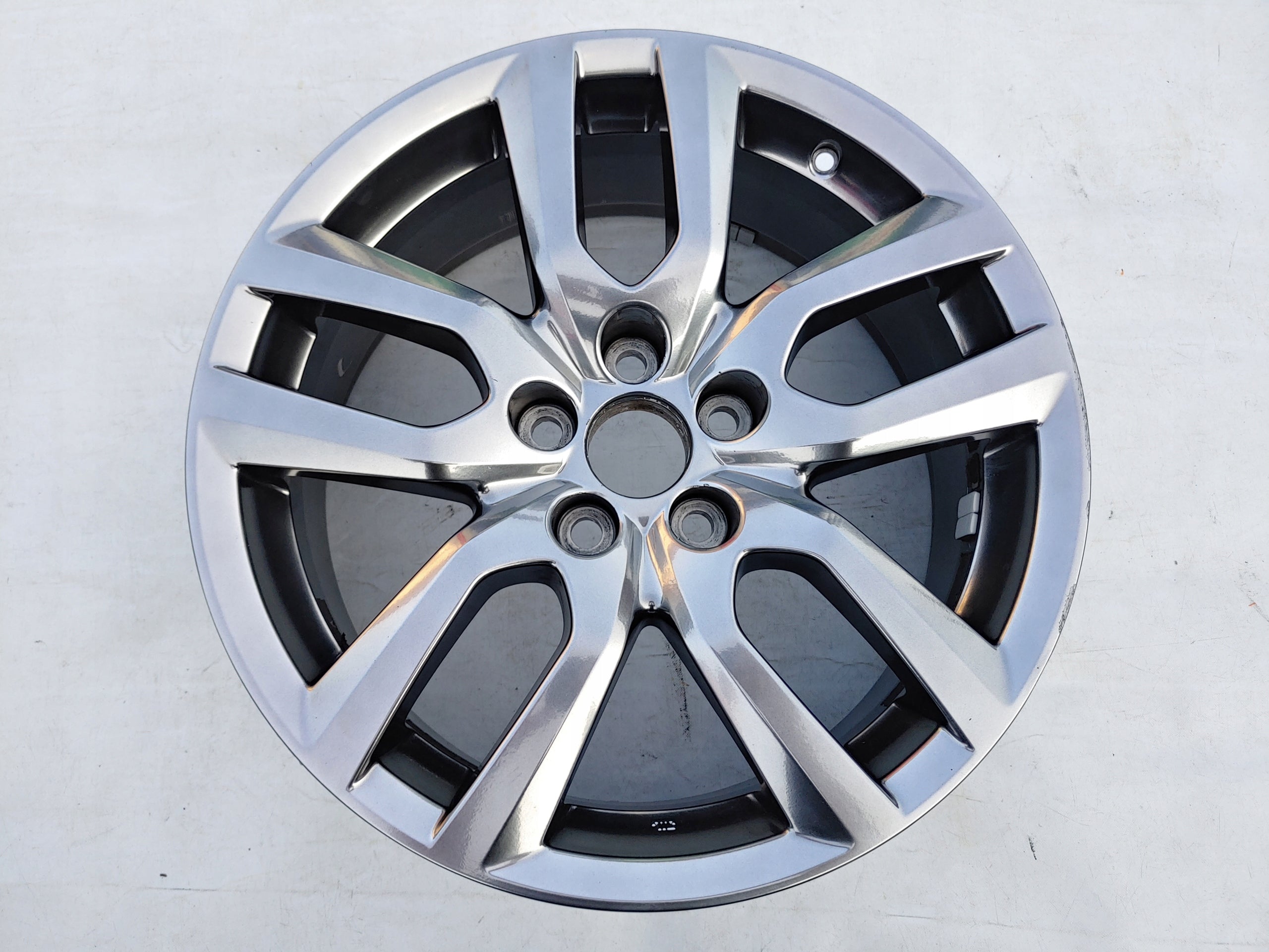 1x Alu Felge Toyota Celica Aluminum rim 18 Zoll 7.5J 5x114.3 35ET