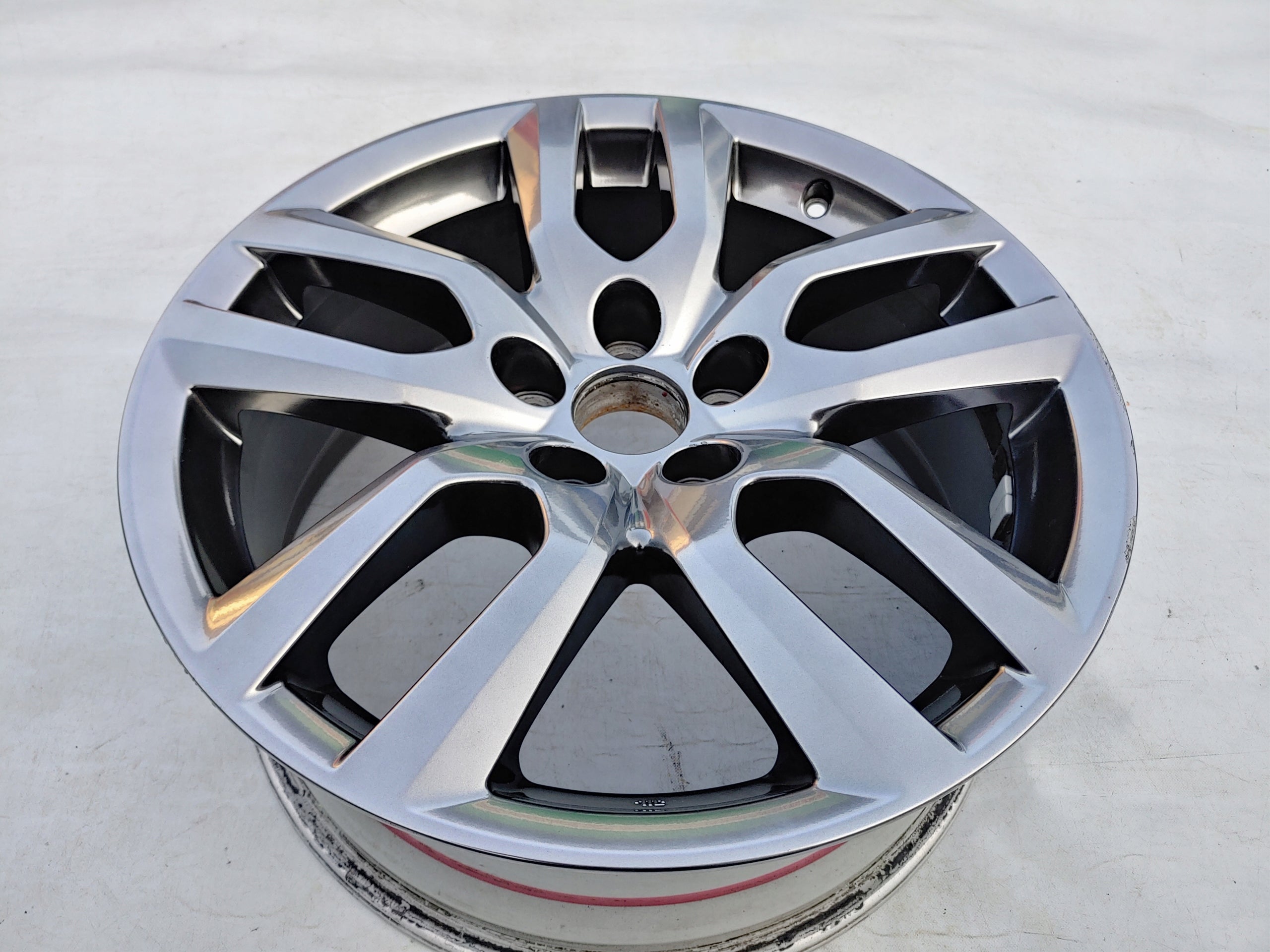 1x Alu Felge Toyota Celica Aluminum rim 18 Zoll 7.5J 5x114.3 35ET