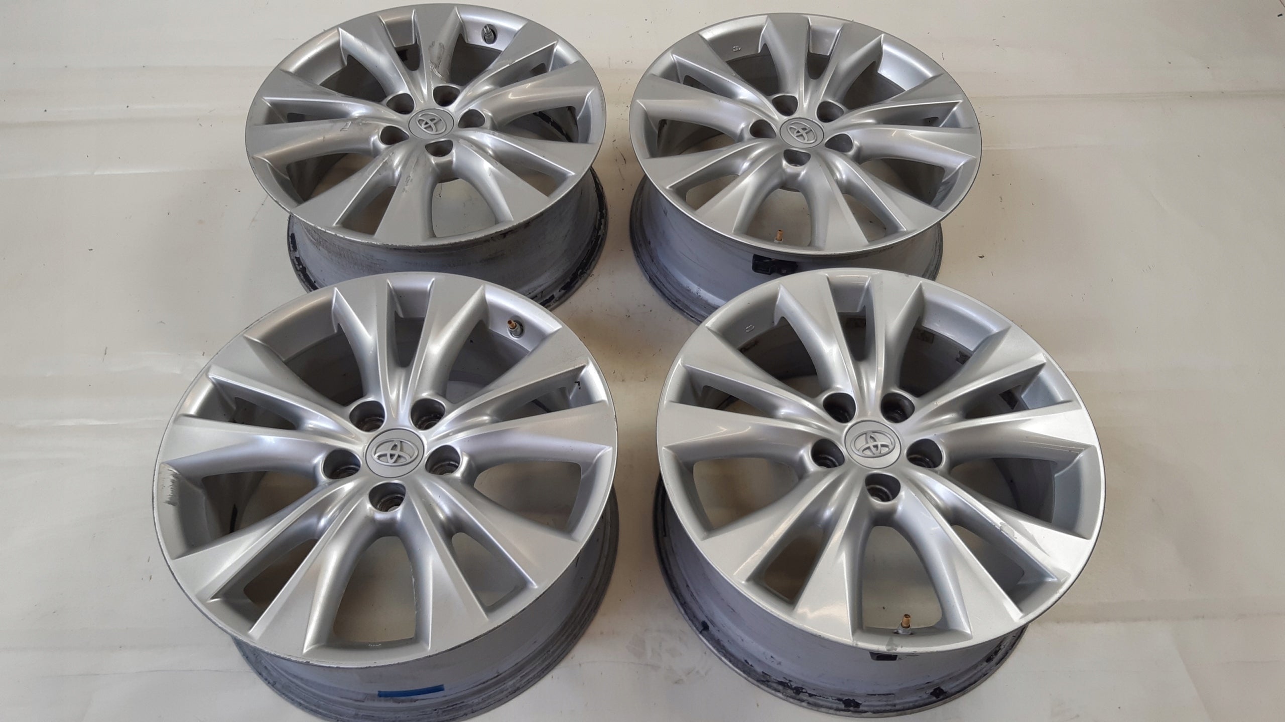 Alu Felge Toyota RAV4 Aluminum rim 18 Zoll 7.5J 5x114.3