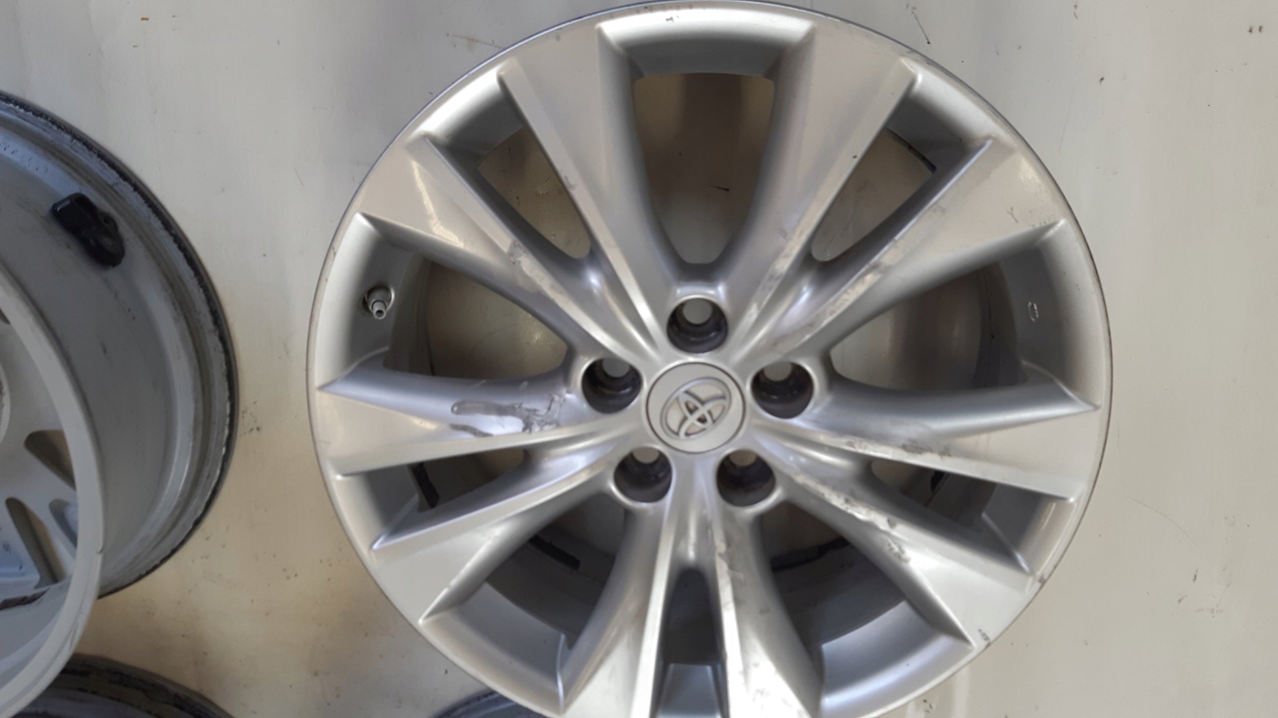 Alu Felge Toyota RAV4 Aluminum rim 18 Zoll 7.5J 5x114.3