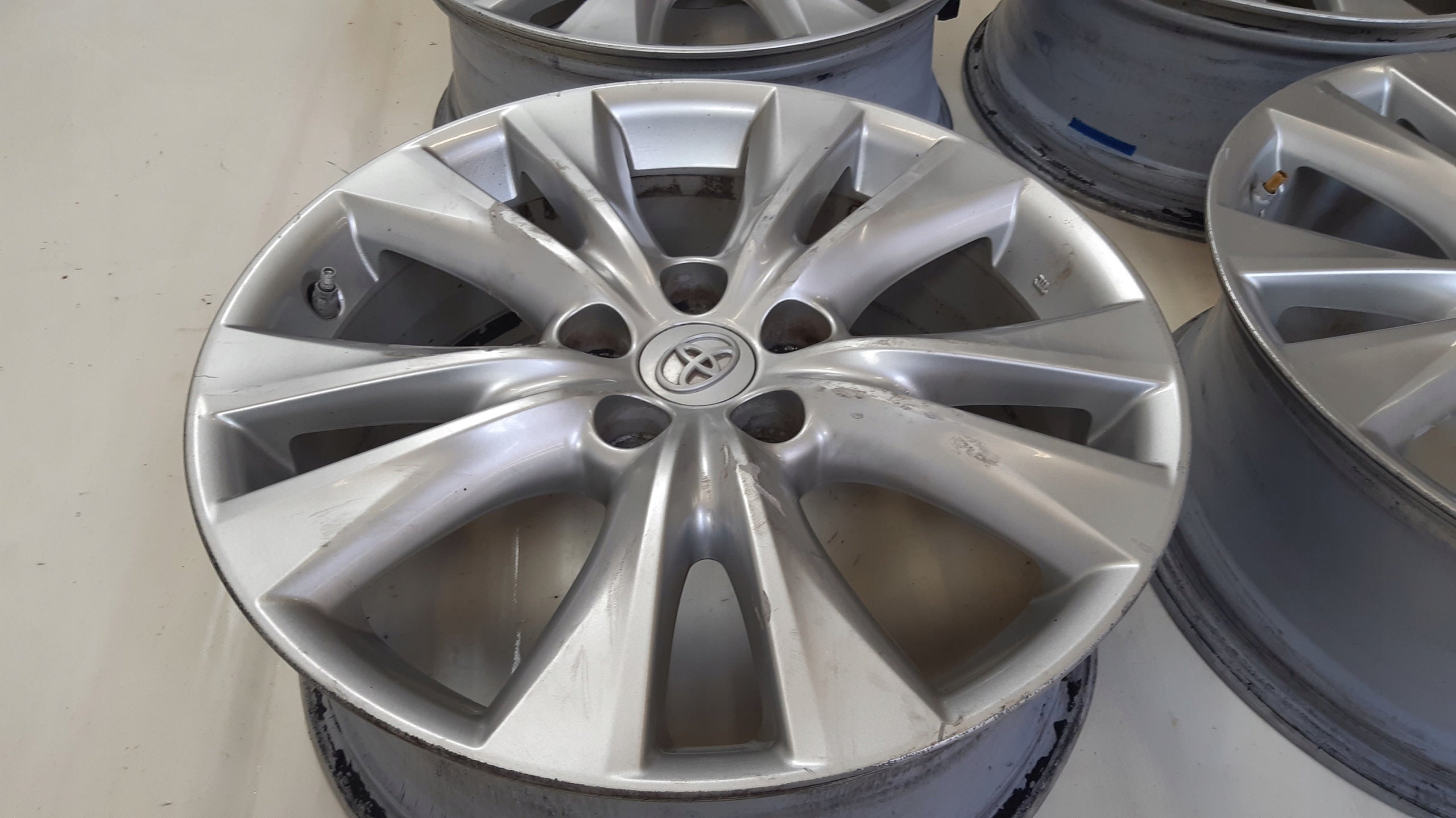 Alu Felge Toyota RAV4 Aluminum rim 18 Zoll 7.5J 5x114.3