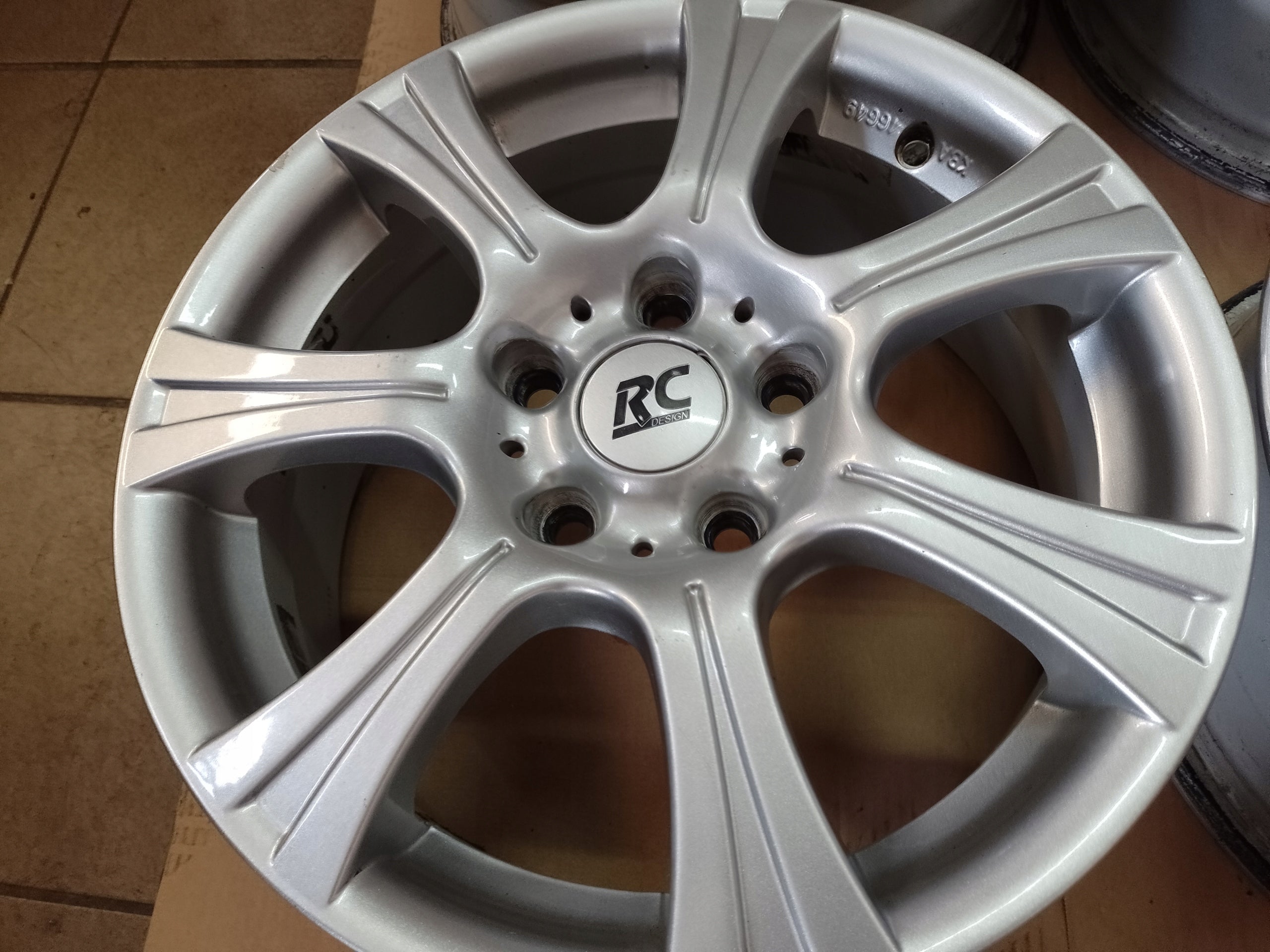 Alu Felge Toyota Landcruiser Aluminum rim 16 Zoll 6.5J 5x114.3