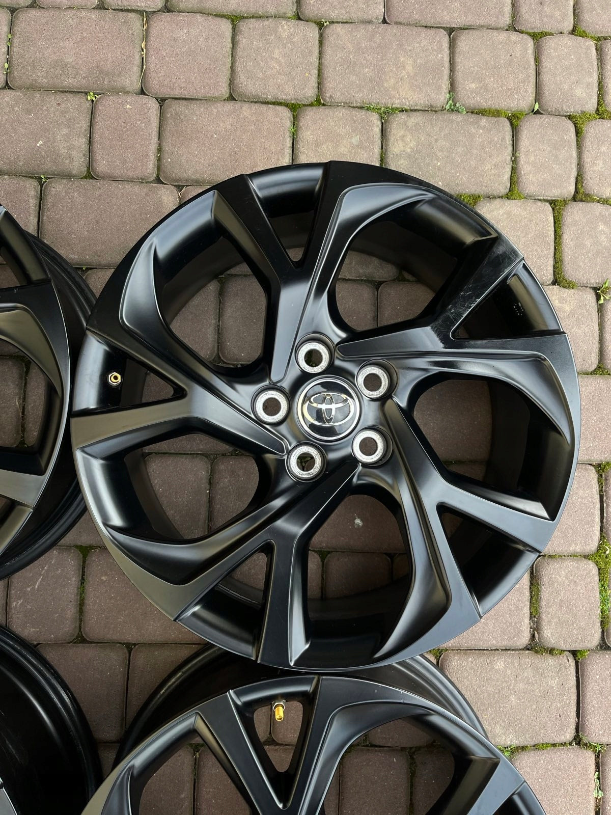 Alu Felge Toyota Avensis Aluminum rim 18 Zoll 7.0J 5x114.3