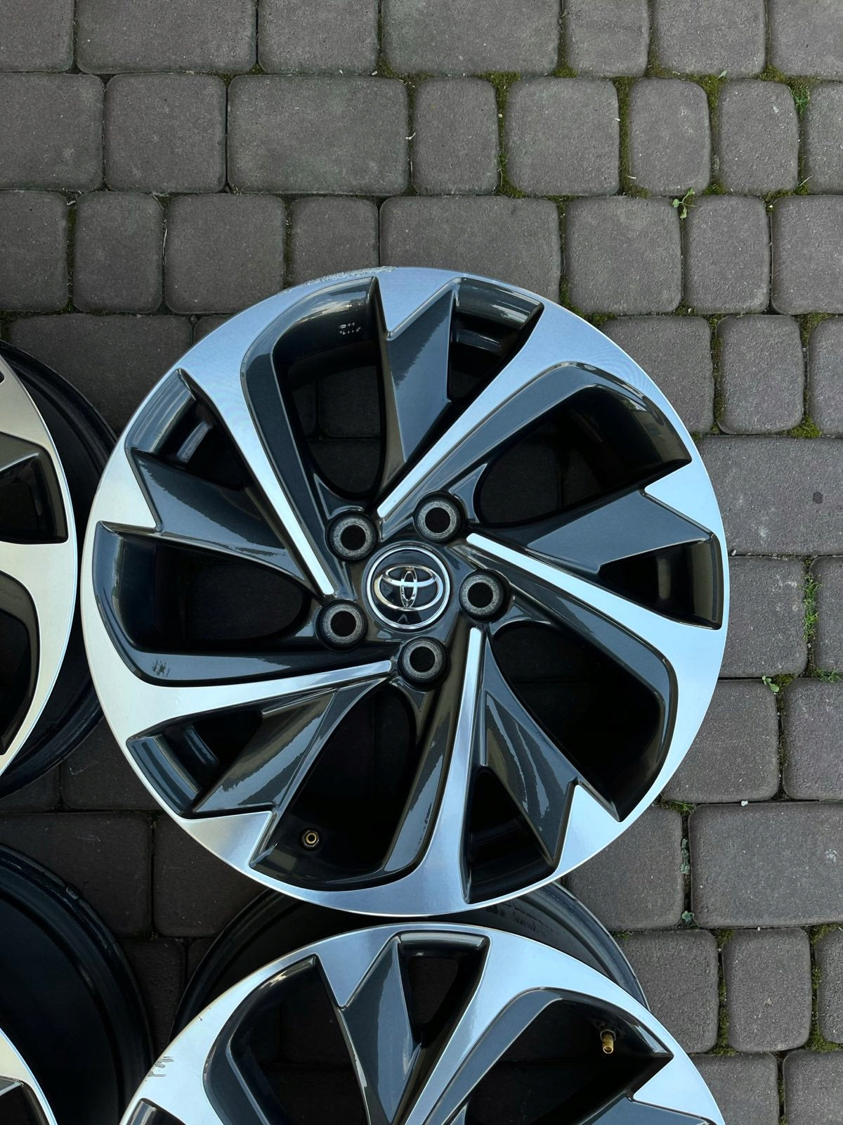 Alu Felge Toyota Verso Corolla Verso Corolla Avensis 17 Zoll 7.0J 5x114.3