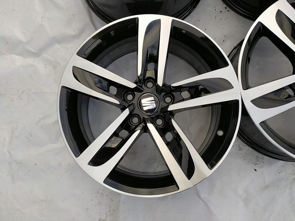 Alu Felge Volkswagen California 17 Zoll 7.0J 5x112 49ET 5F0601025T