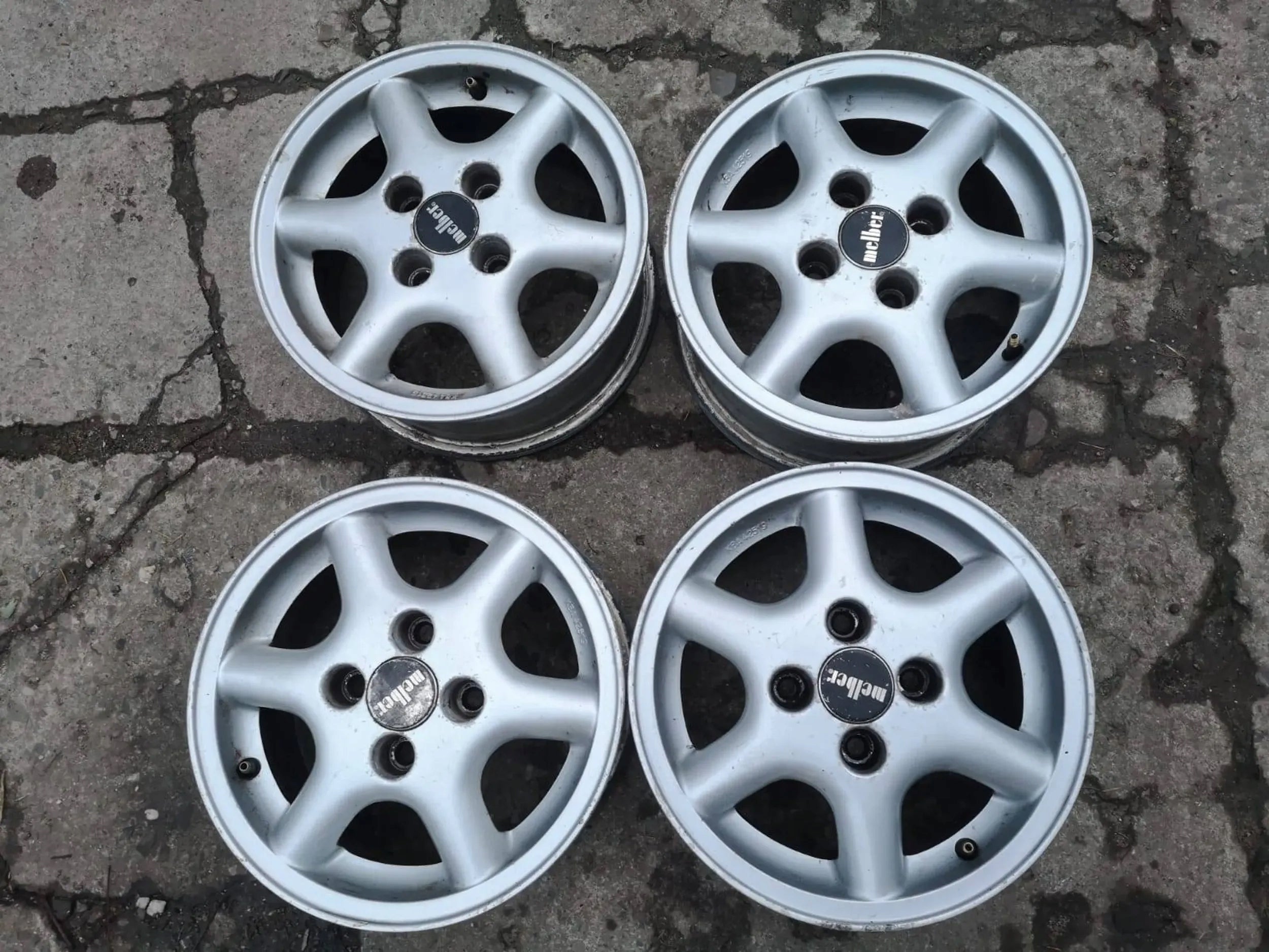  Alu Felge Volkswagen Polo Golf Aluminum rim 13 Zoll 5.0J 4x100 38ET product image