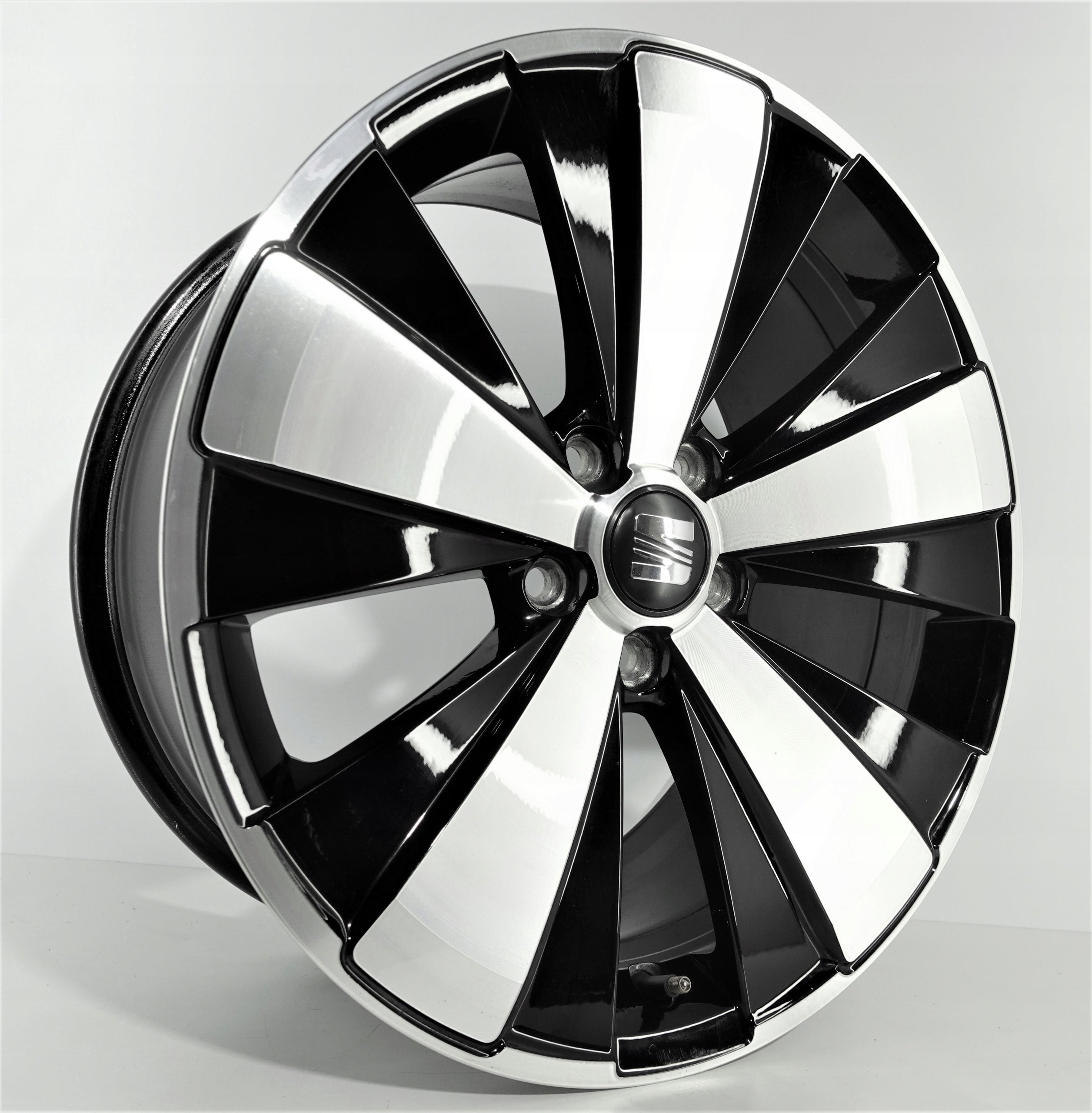 Alu Felge Volkswagen T4 Aluminum rim 18 Zoll 8.0J 5x112 48ET