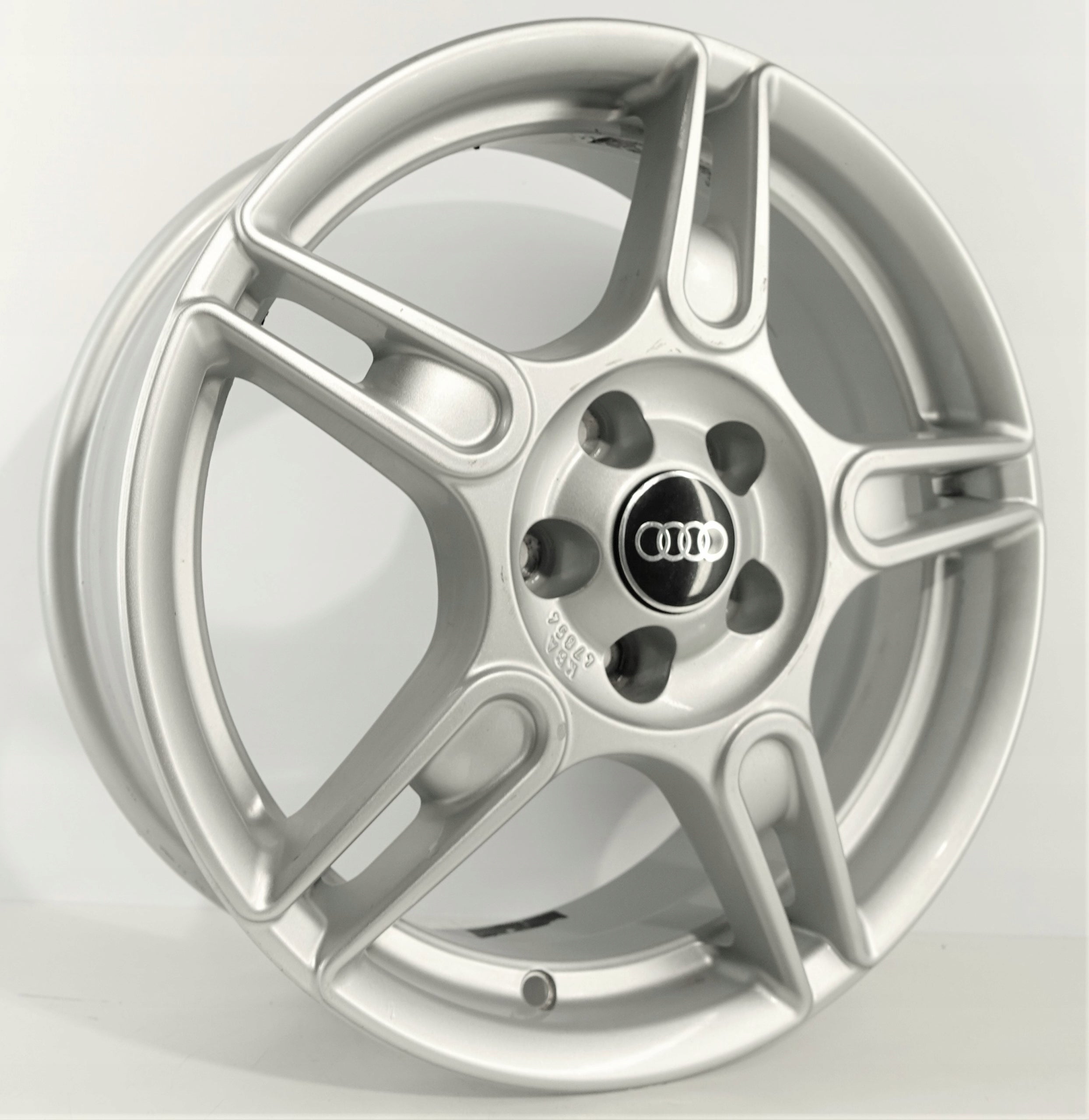 Alu Felge Volkswagen Golf Aluminum rim 16 Zoll 6.0J 5x100