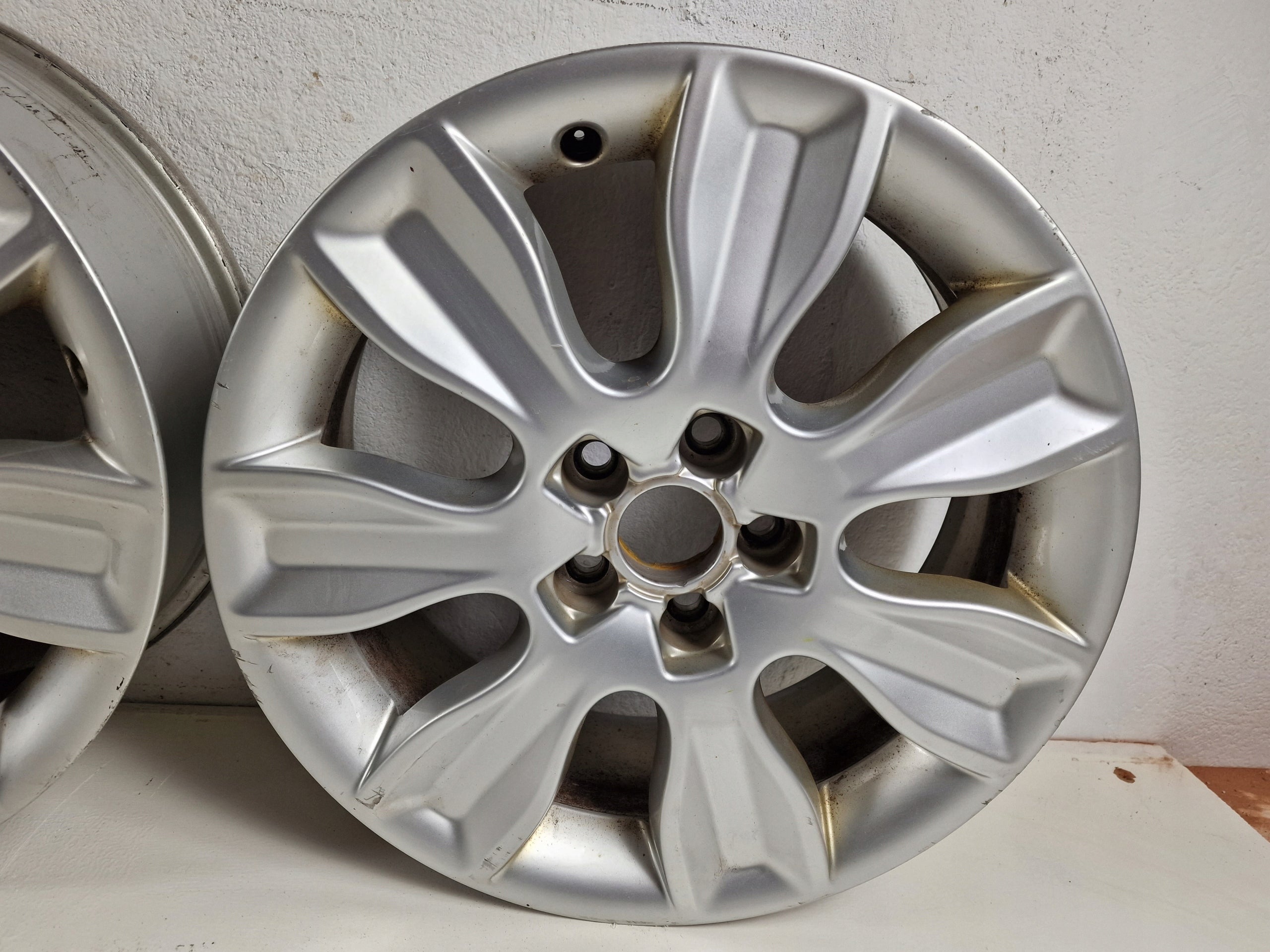 Alu Felge Volkswagen T3 Aluminum rim 16 Zoll 6.0J 5x100 30ET 8X0601025A