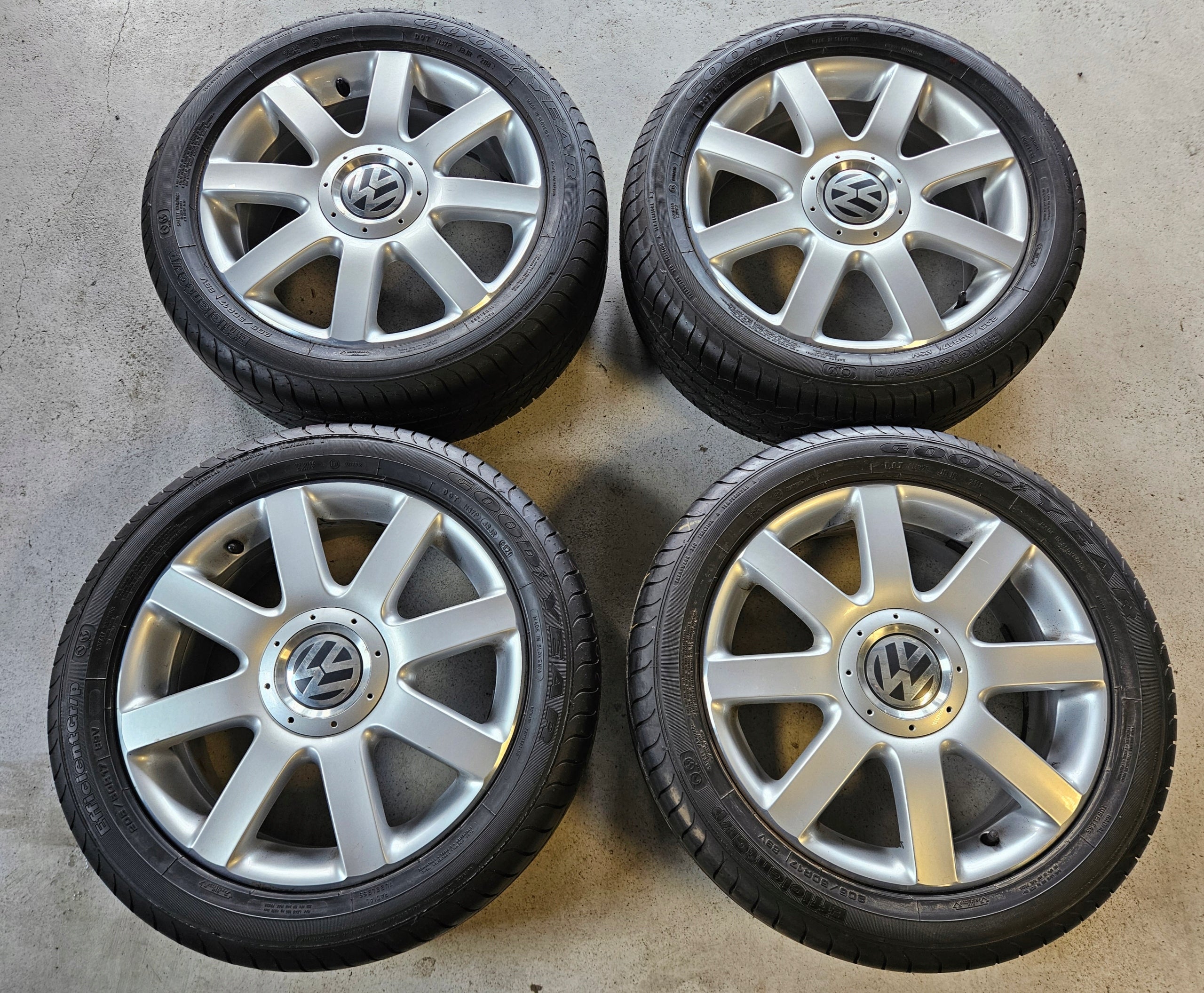 Alu Felge Volkswagen Touran Golf V Golf 17 Zoll 6.0J 5x112 48,5ET 1K0601025N