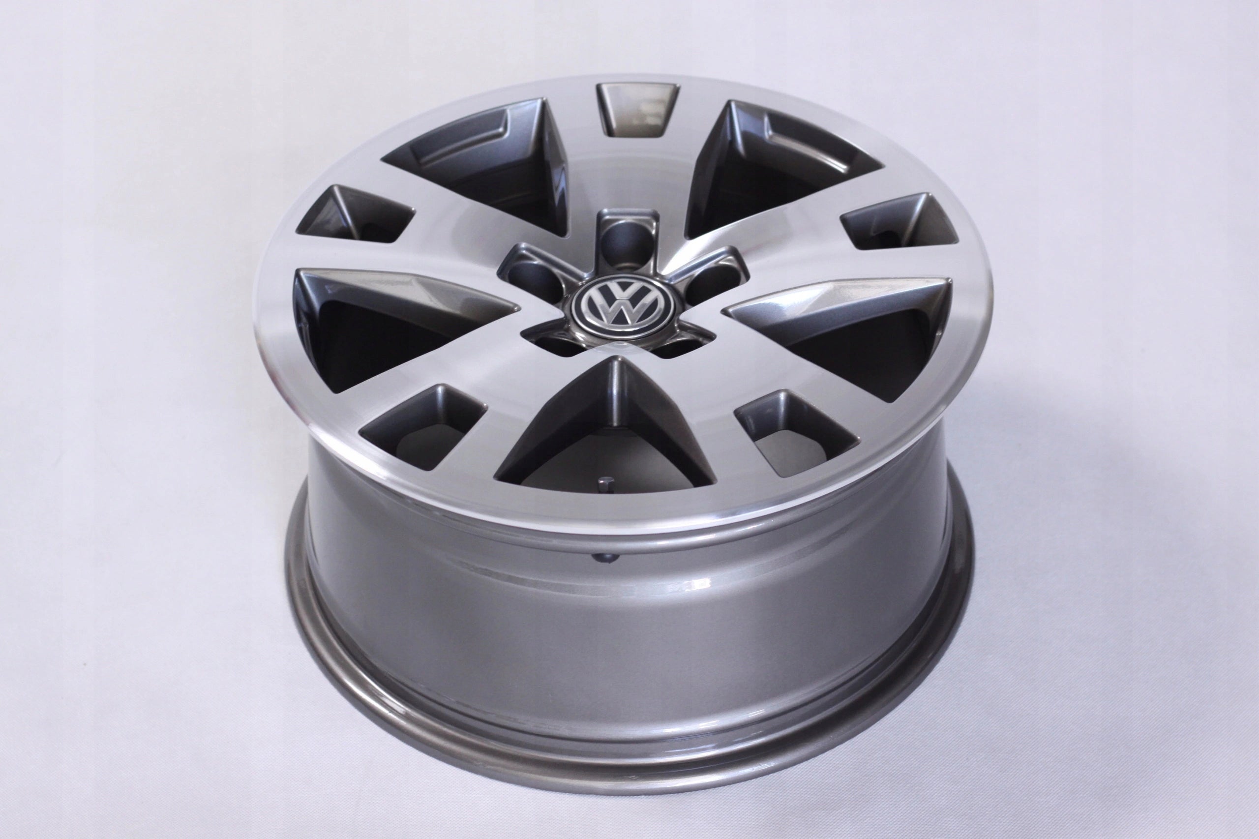 Alu Felge Volkswagen T6 LT Multivan Amarok T5 T4 17 Zoll 8.0J 5x120 49ET