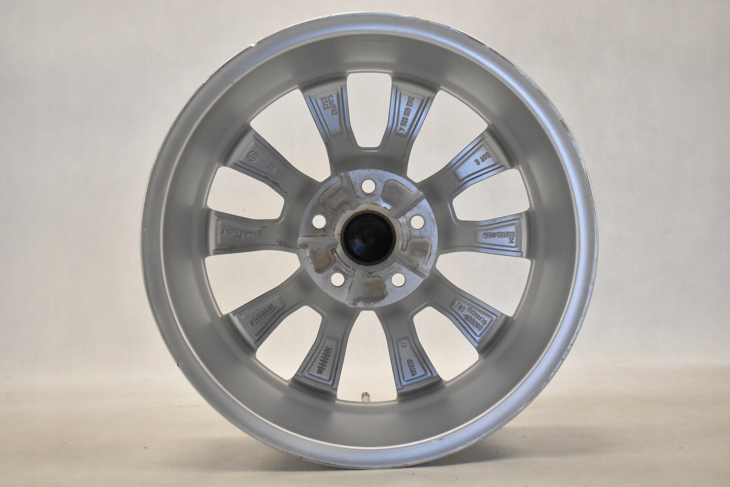 Alu Felge Volkswagen Amarok T6 T5 T4 17 Zoll 8.0J 5x120 49ET 2H6601025A