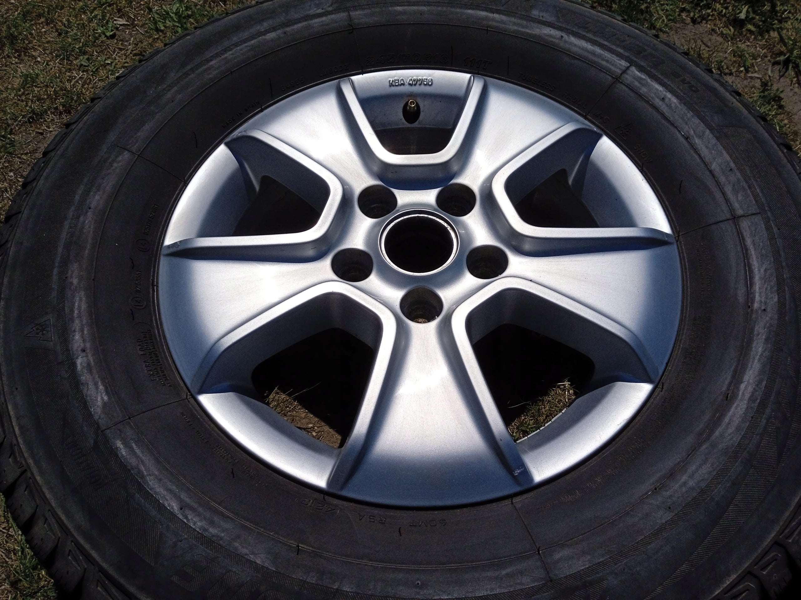 Alu Felge Volkswagen Amarok Aluminum rim 16 Zoll 6.5J 5x120 62ET 2H0071496