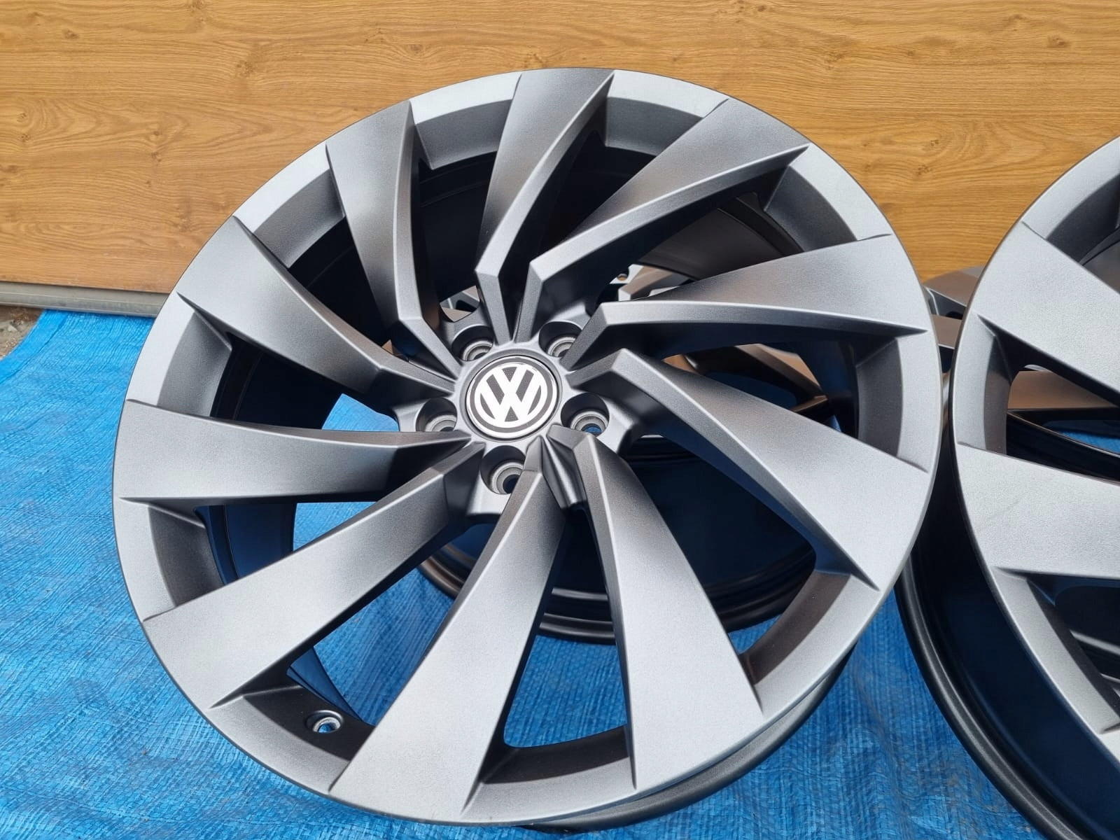 Alu Felge Volkswagen T4 Passat Arteon Scirocco Tiguan CC 20 Zoll 8.0J 5x112 40ET 3G8601025D