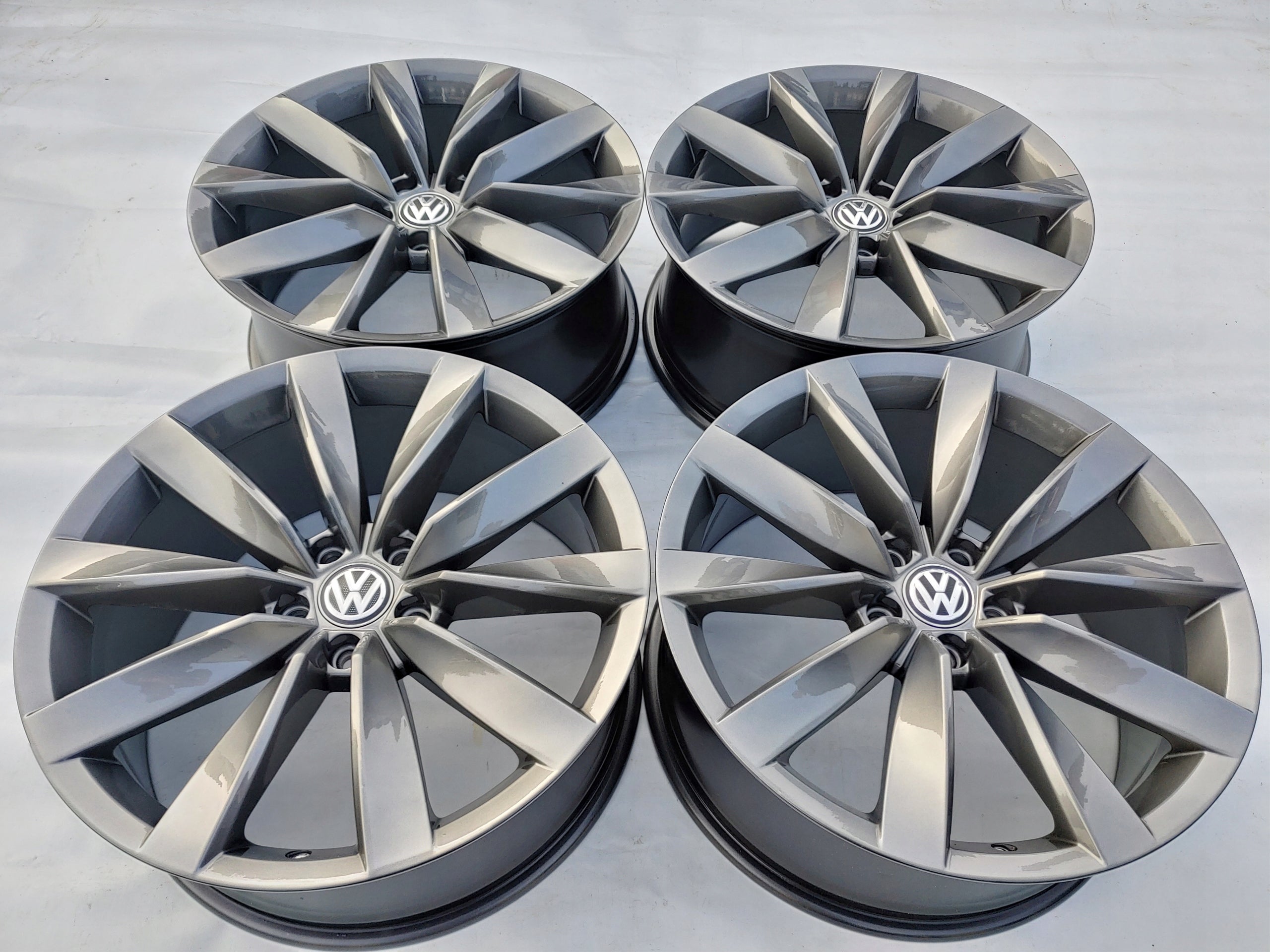 Alu Felge Volkswagen Arteon CC Passat 19 Zoll 8.0J 5x112 40ET 3G8601025G