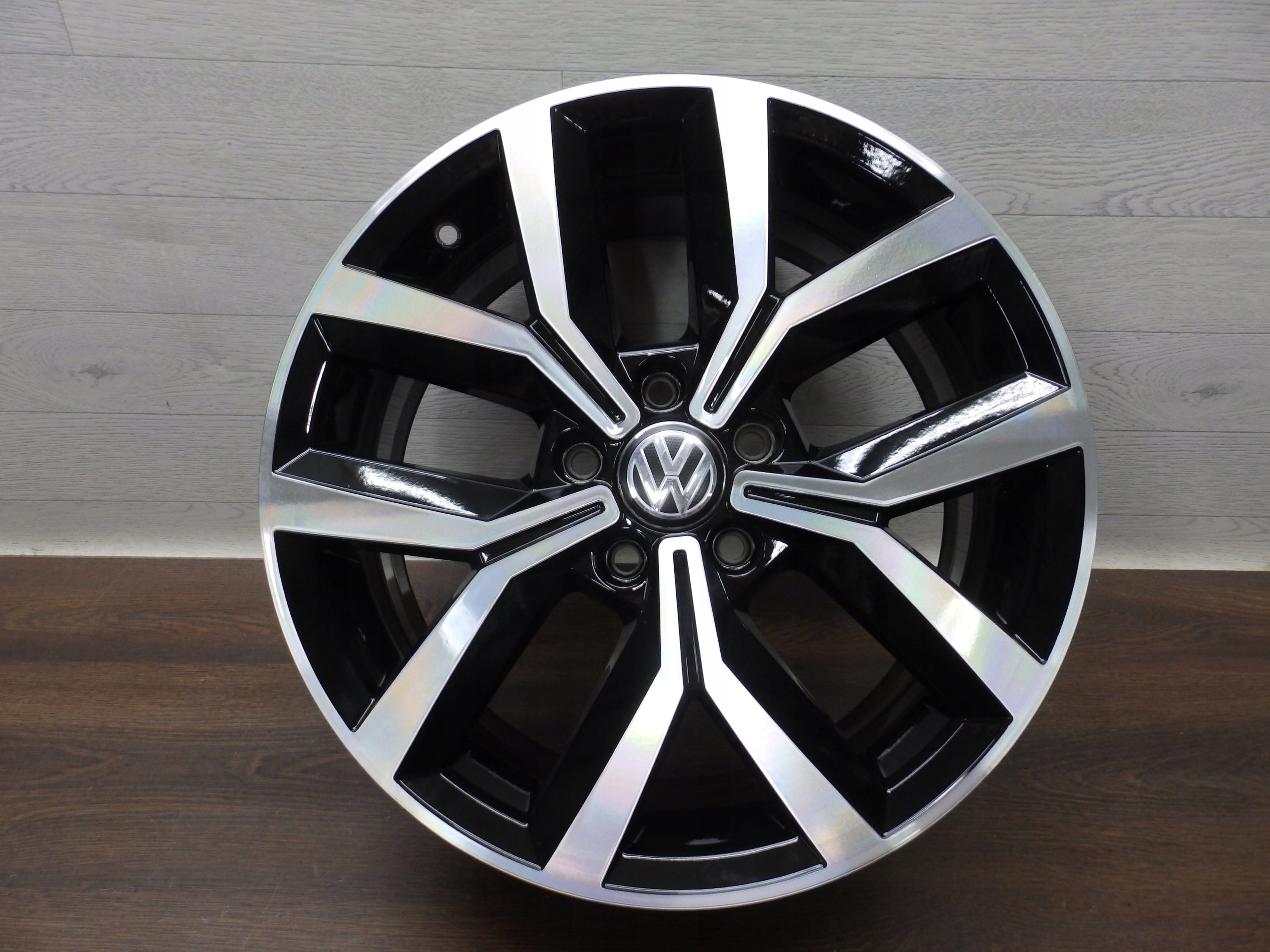 Alu Felge Volkswagen Arteon Passat T4 17 Zoll 7.0J 5x112 40ET 3G0601025F