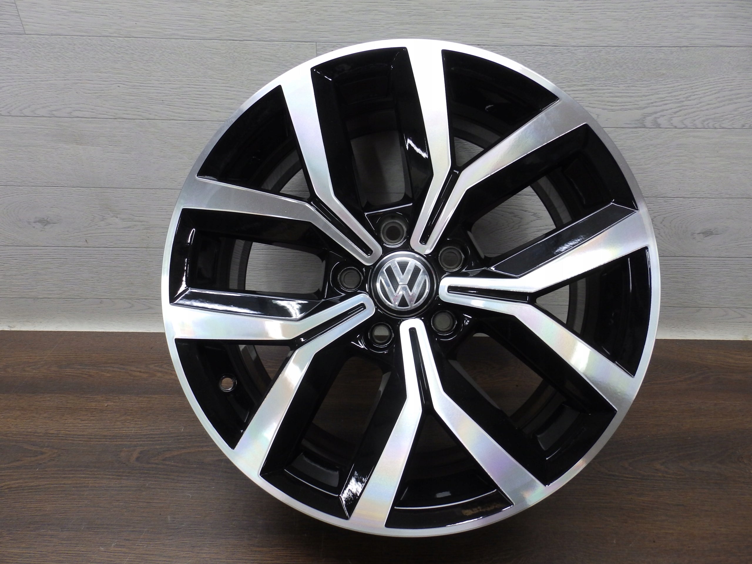 Alu Felge Volkswagen Arteon Passat T4 17 Zoll 7.0J 5x112 40ET 3G0601025F