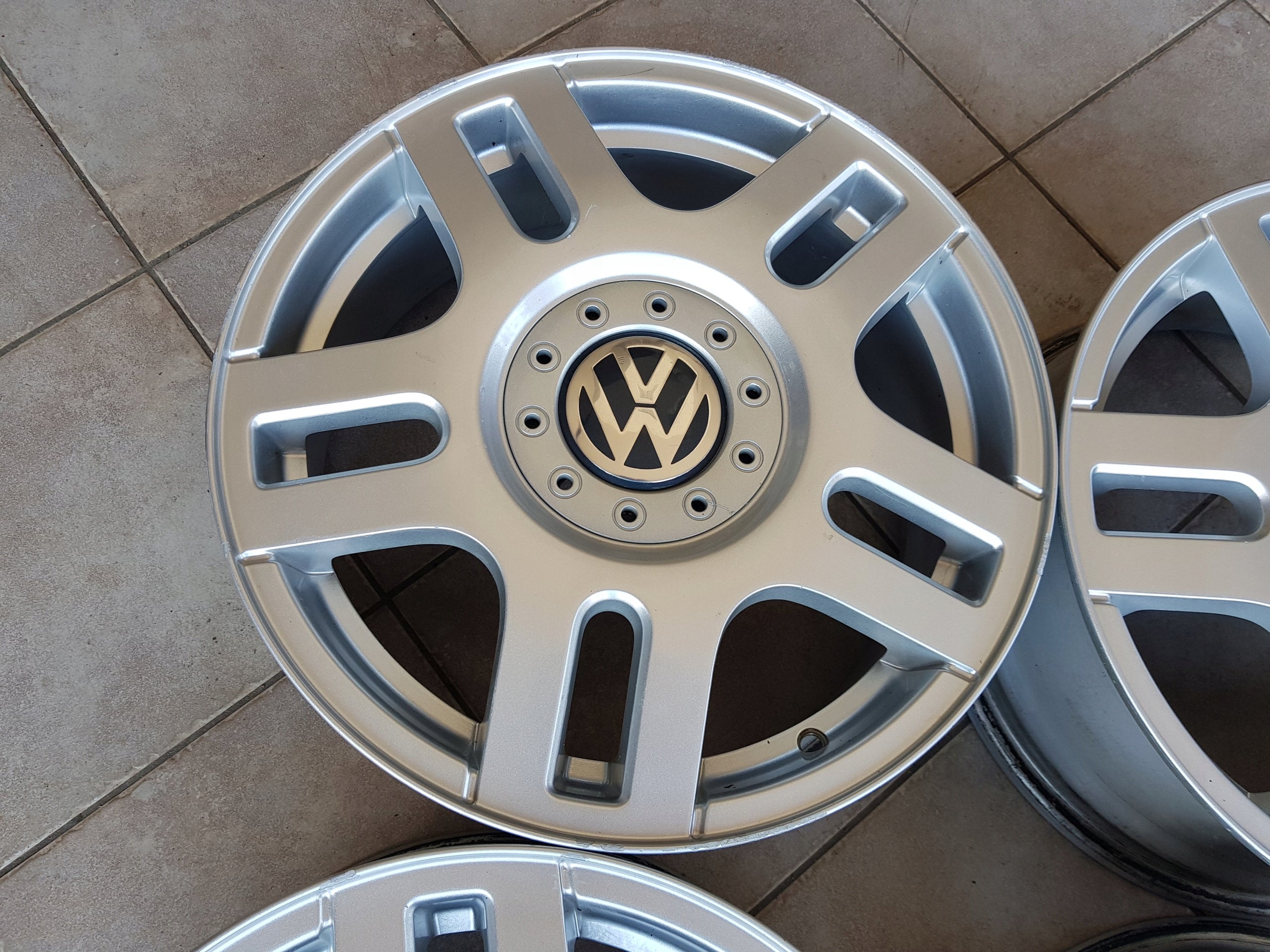 Alu Felge Volkswagen Polo Fox Beetle Golf T4 16 Zoll 6.5J 5x100 42ET 1J0601025F