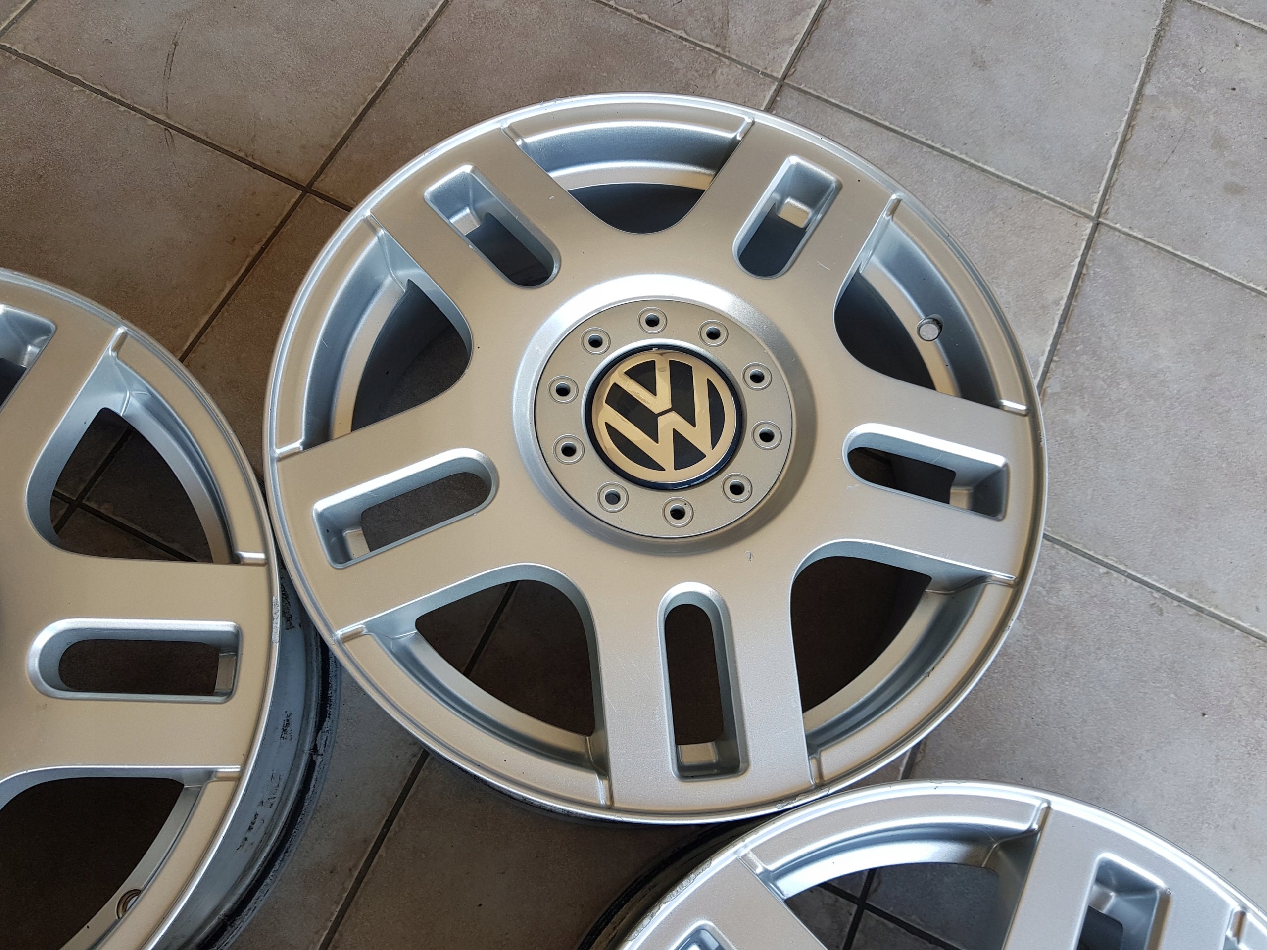 Alu Felge Volkswagen Polo Fox Beetle Golf T4 16 Zoll 6.5J 5x100 42ET 1J0601025F