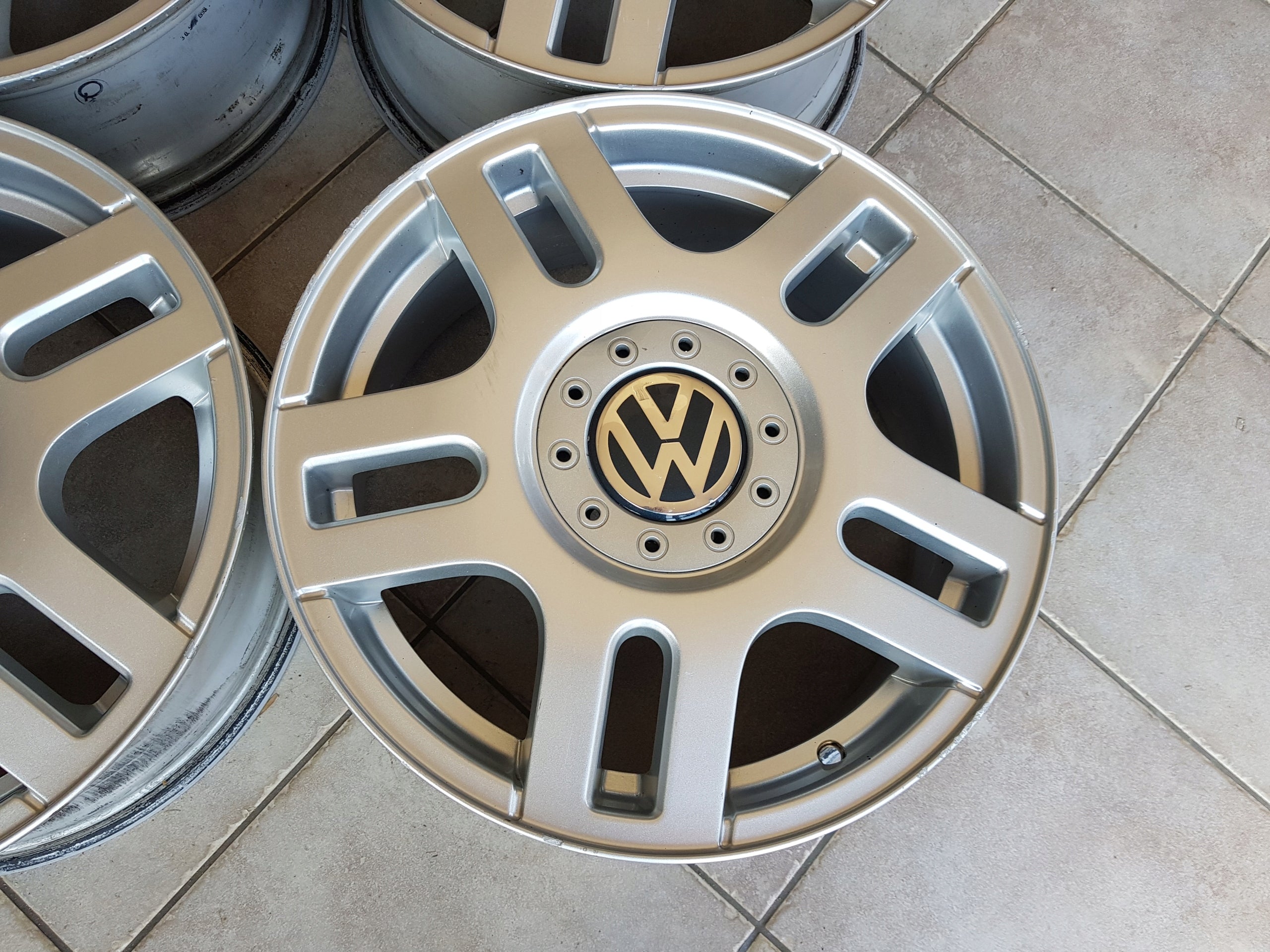 Alu Felge Volkswagen Polo Fox Beetle Golf T4 16 Zoll 6.5J 5x100 42ET 1J0601025F