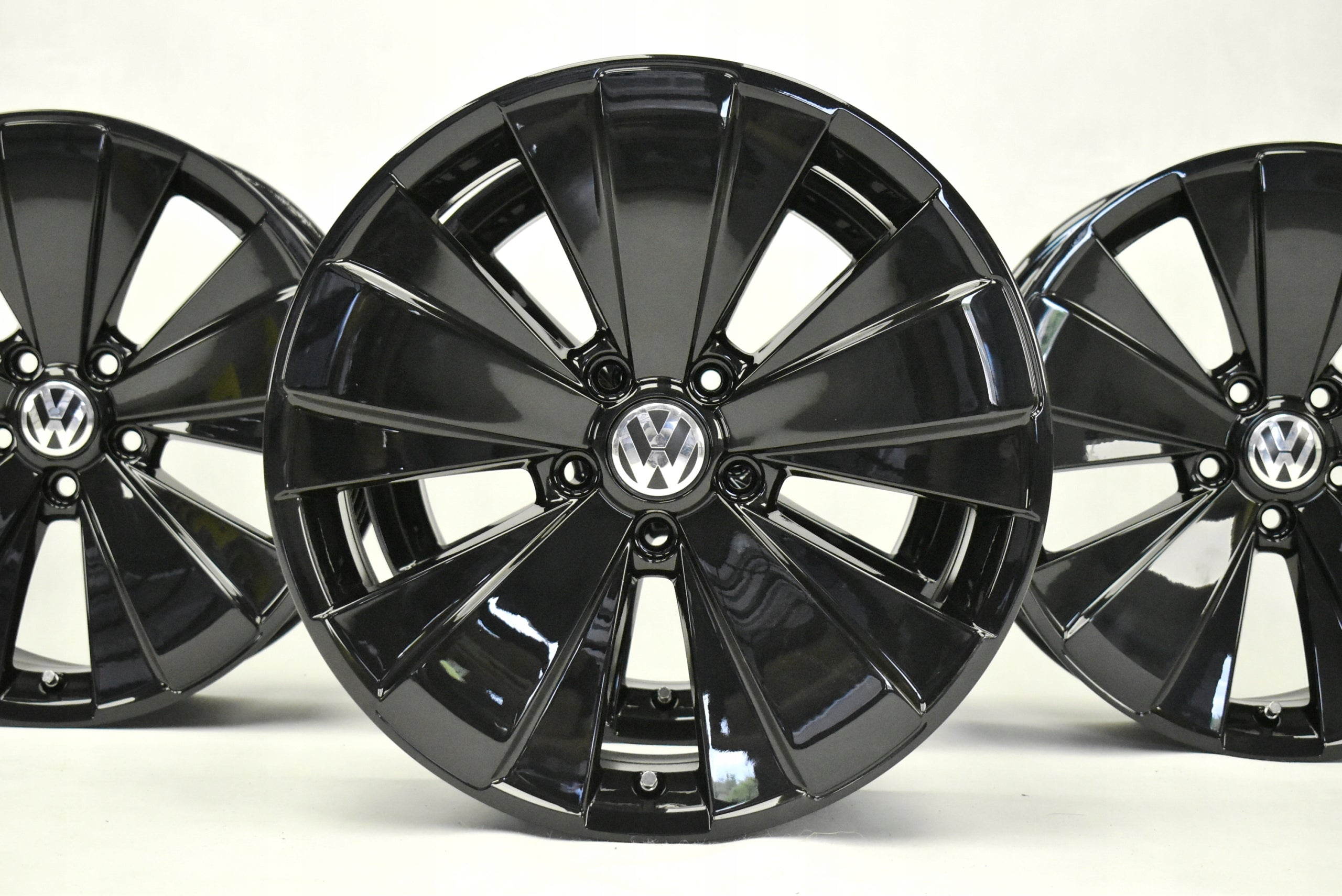 Alu Felge Volkswagen Beetle T4 18 Zoll 8.0J 5x112 48ET 5C0601025AK