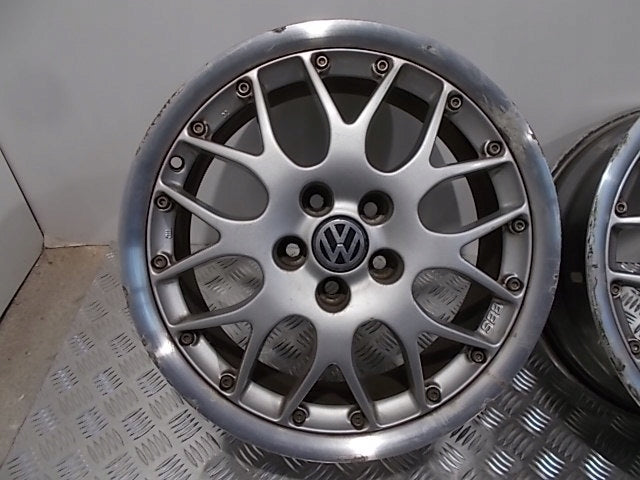 Alu Felge Volkswagen Polo T4 Golf Bora 16 Zoll 6.5J 5x100 42ET 1J0601025E