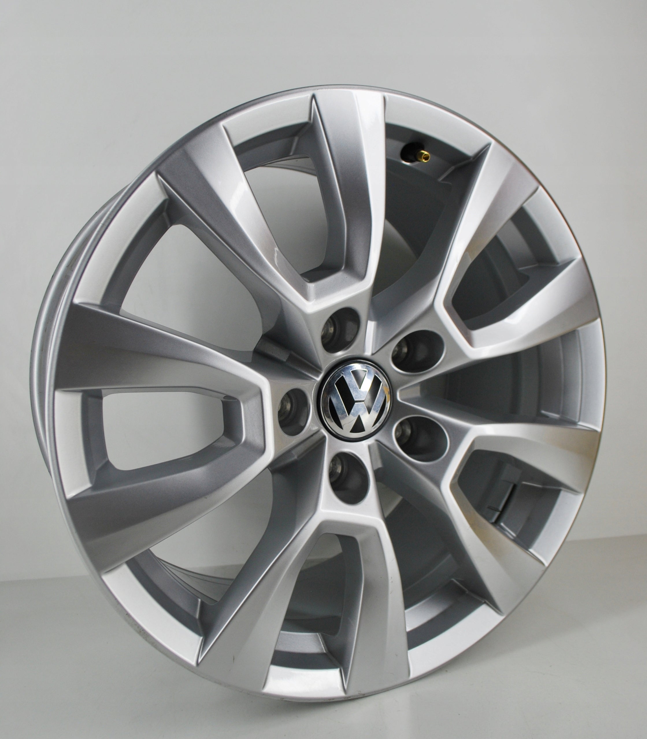 Alu Felge Volkswagen Golf Aluminum rim 17 Zoll 8.0J 5x120 49ET 2H6601025A